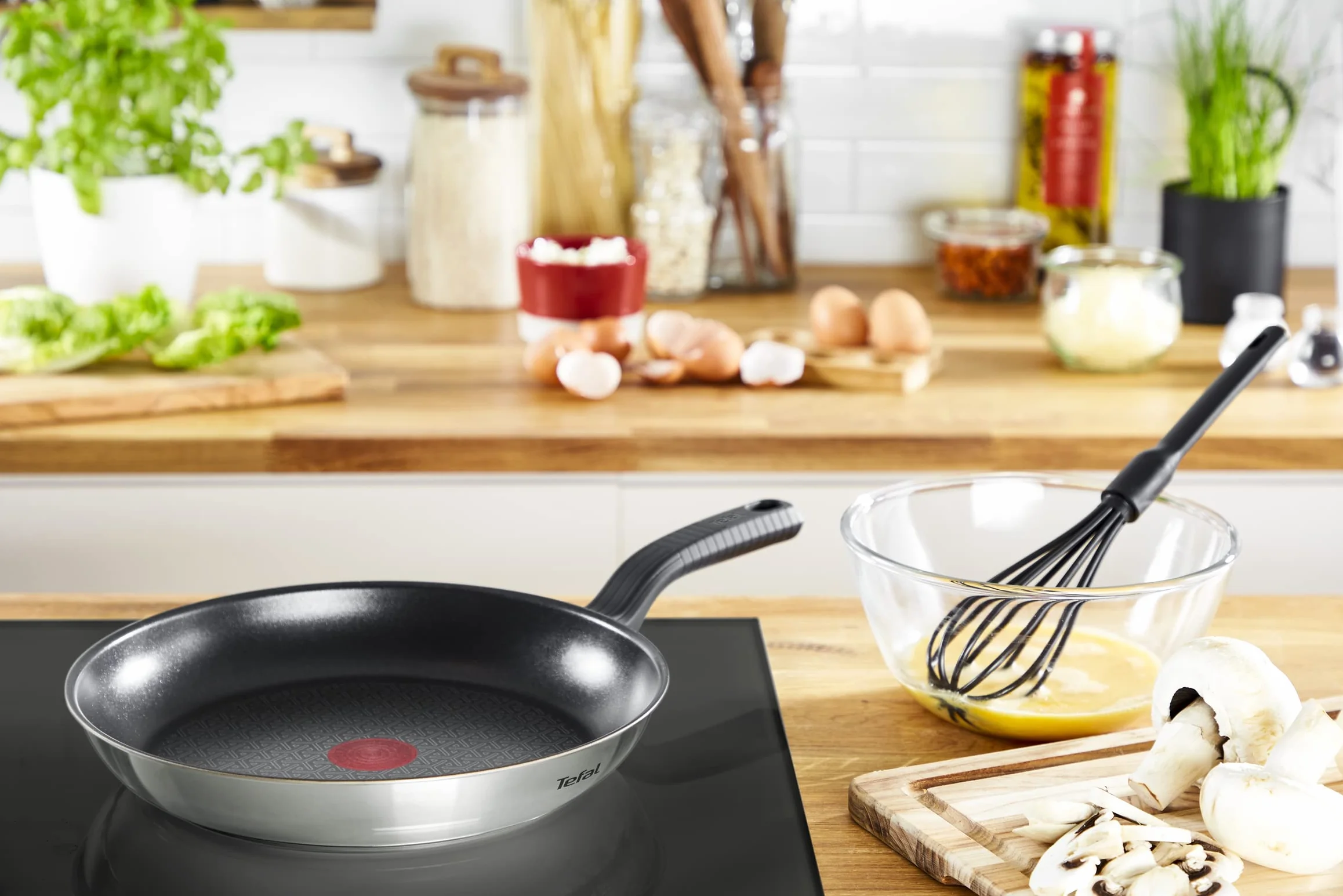 Tefal Comfort Max Poêle 26 cm Induction Revêtement antiadhésif Acier inoxydable Thermo-Spot