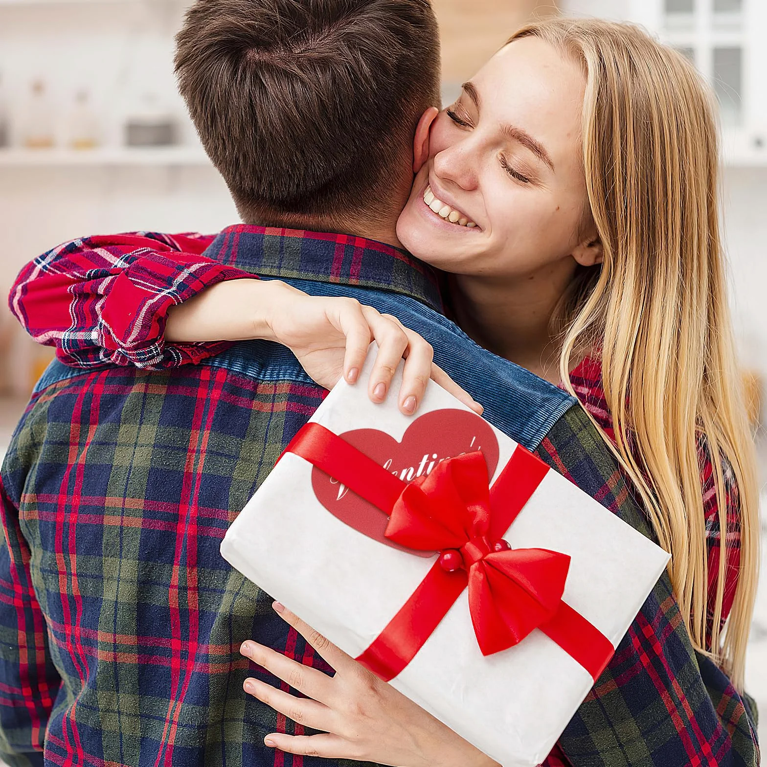 Découpe en papier en forme de cœur 40 pièces rouge Saint Valentin artisanat carton