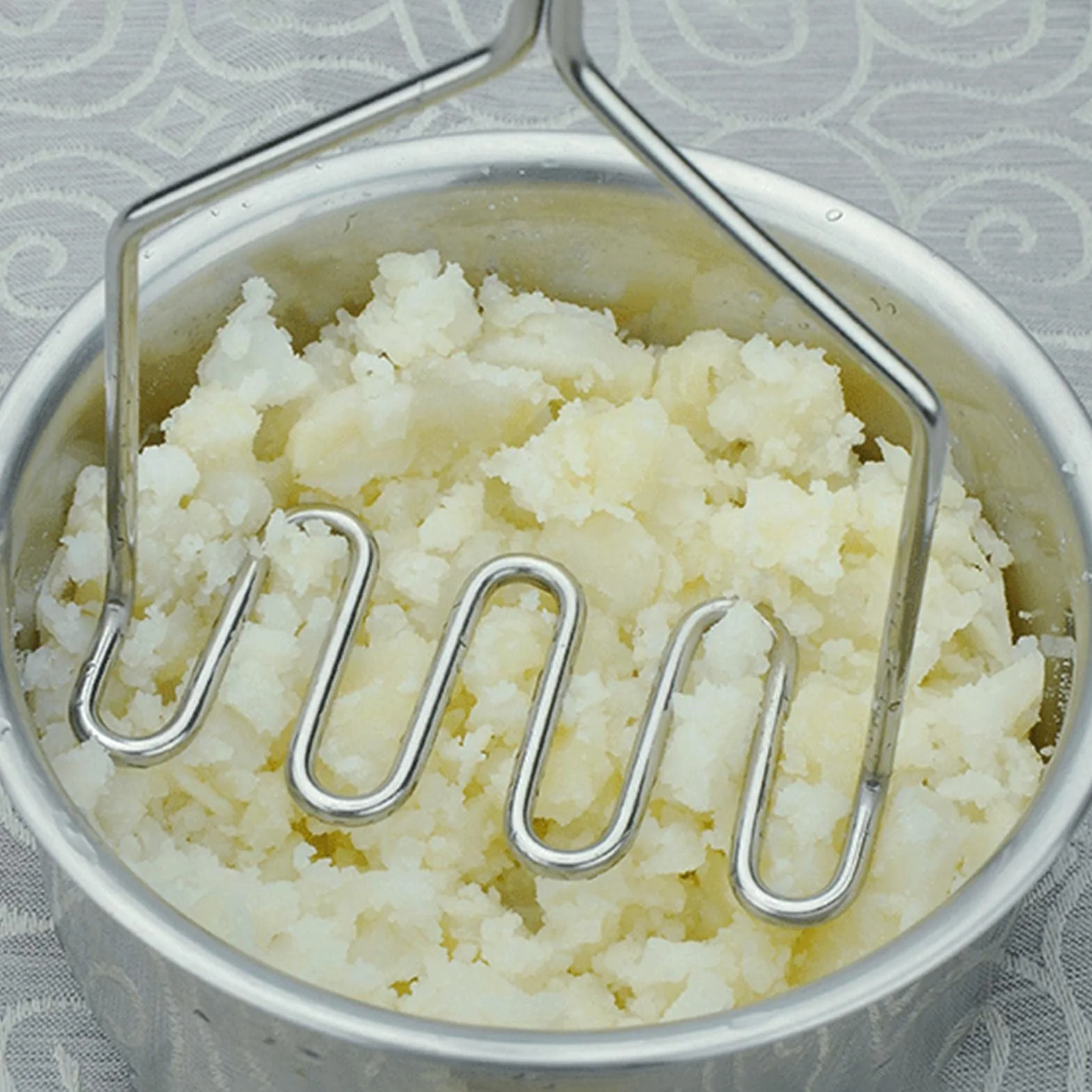 Pilon à pommes de terre en acier inoxydable – Ustensile pour purée de pommes de terre, haricots, avocats, œufs