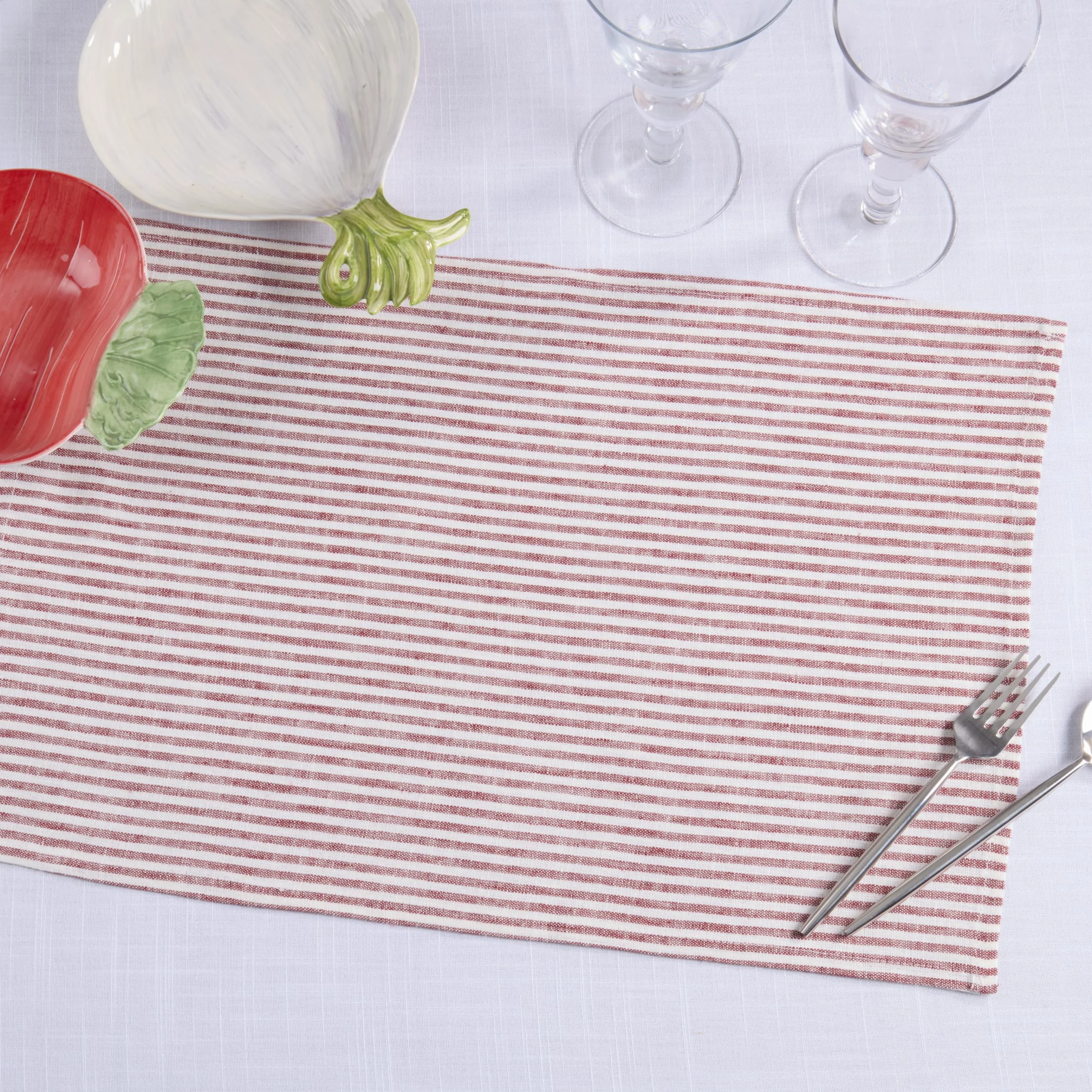 SARO Lifestyle Lot de 4 Sets de Table Classiques à Rayures en Lin mélangé – Sets de Table de Ferme pour Salle à Manger Quotidienne, Tables de Cuisine et Divertissement décontracté, 35,6 x 50,8 cm