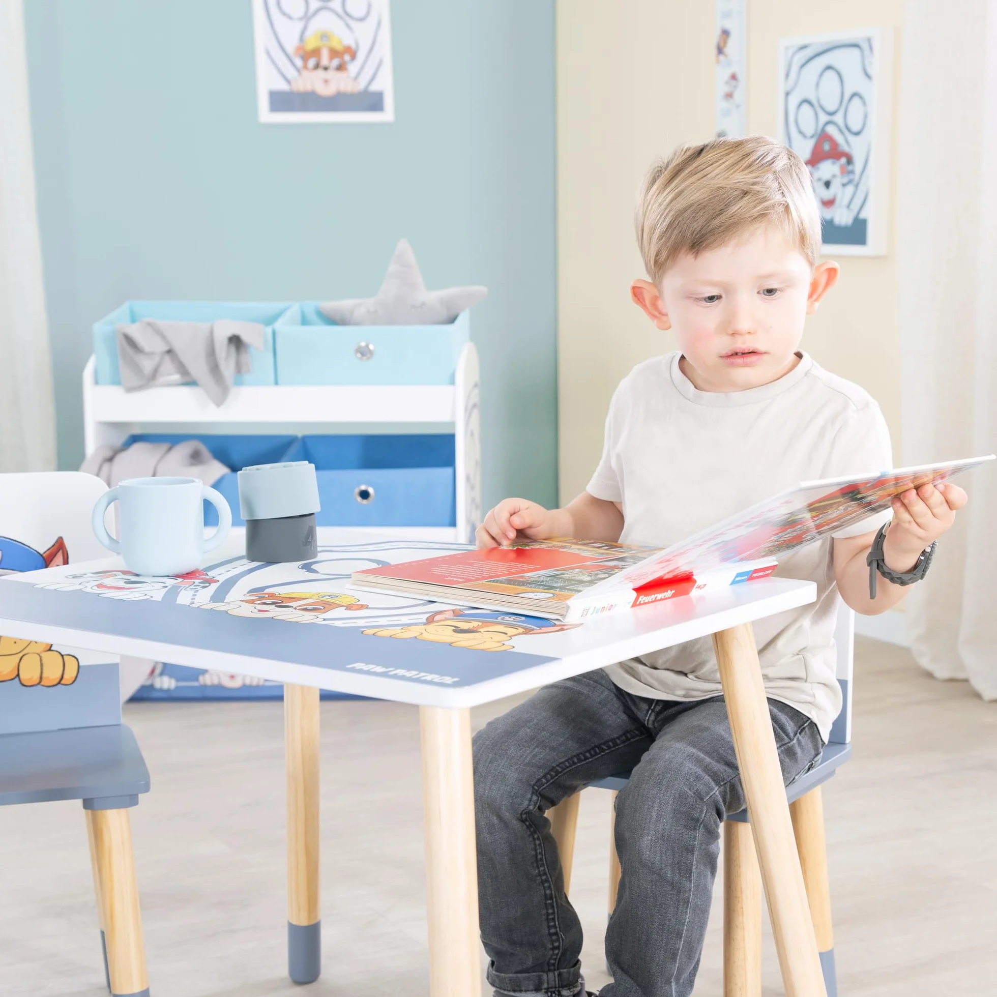 Lit Montessori Paw Patrol roba 70 x 140 cm avec Barrières de Sécurité pour Enfant Jusqu'à 7 Ans + Sommier et Linge de Lit Blanc/Motif Chiens
