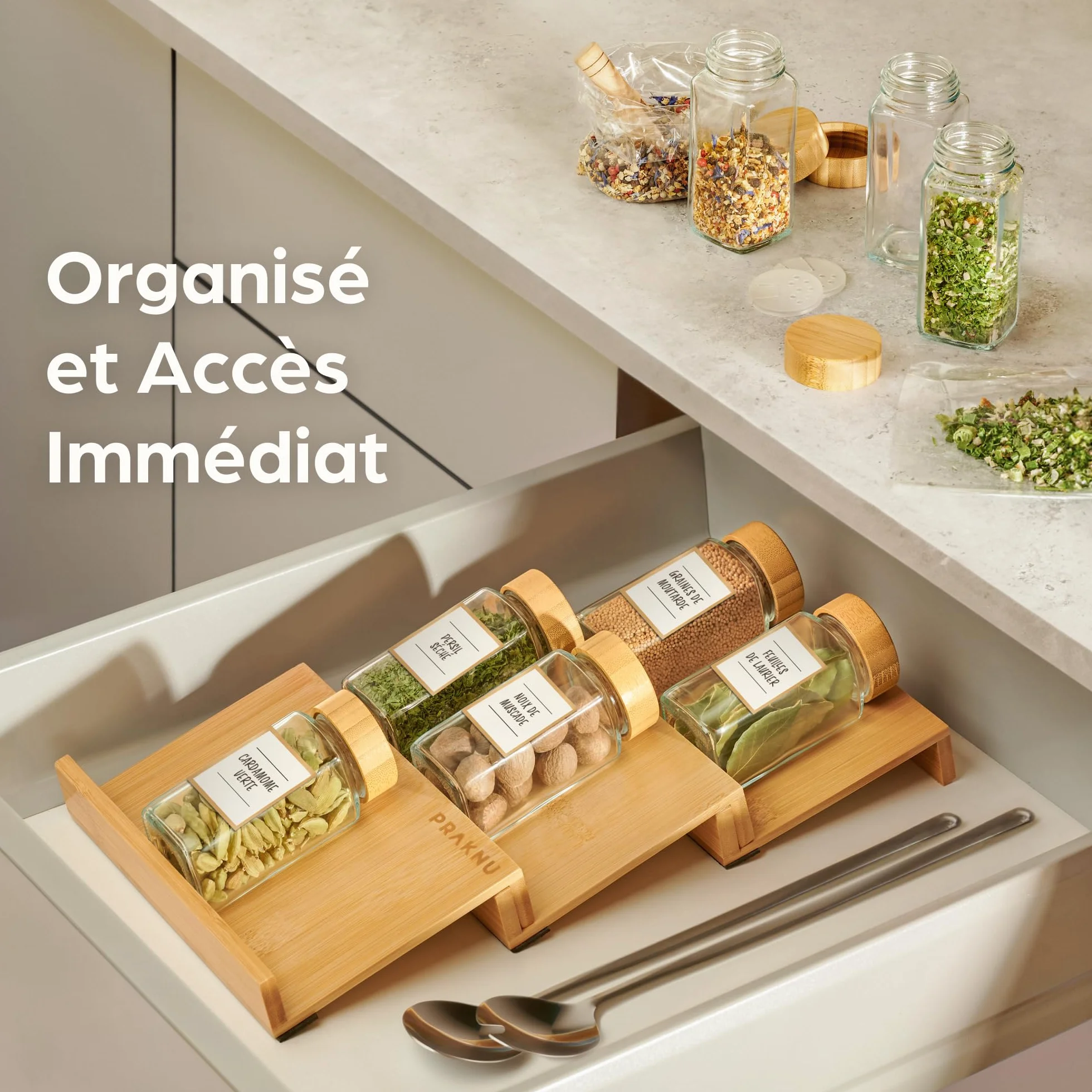 Pot à Épices avec Étiquettes Réutilisables - Lot de 12 x 120ml - Hermétiques - Inclus Brosse de Nettoyage & Cuillère en Bois