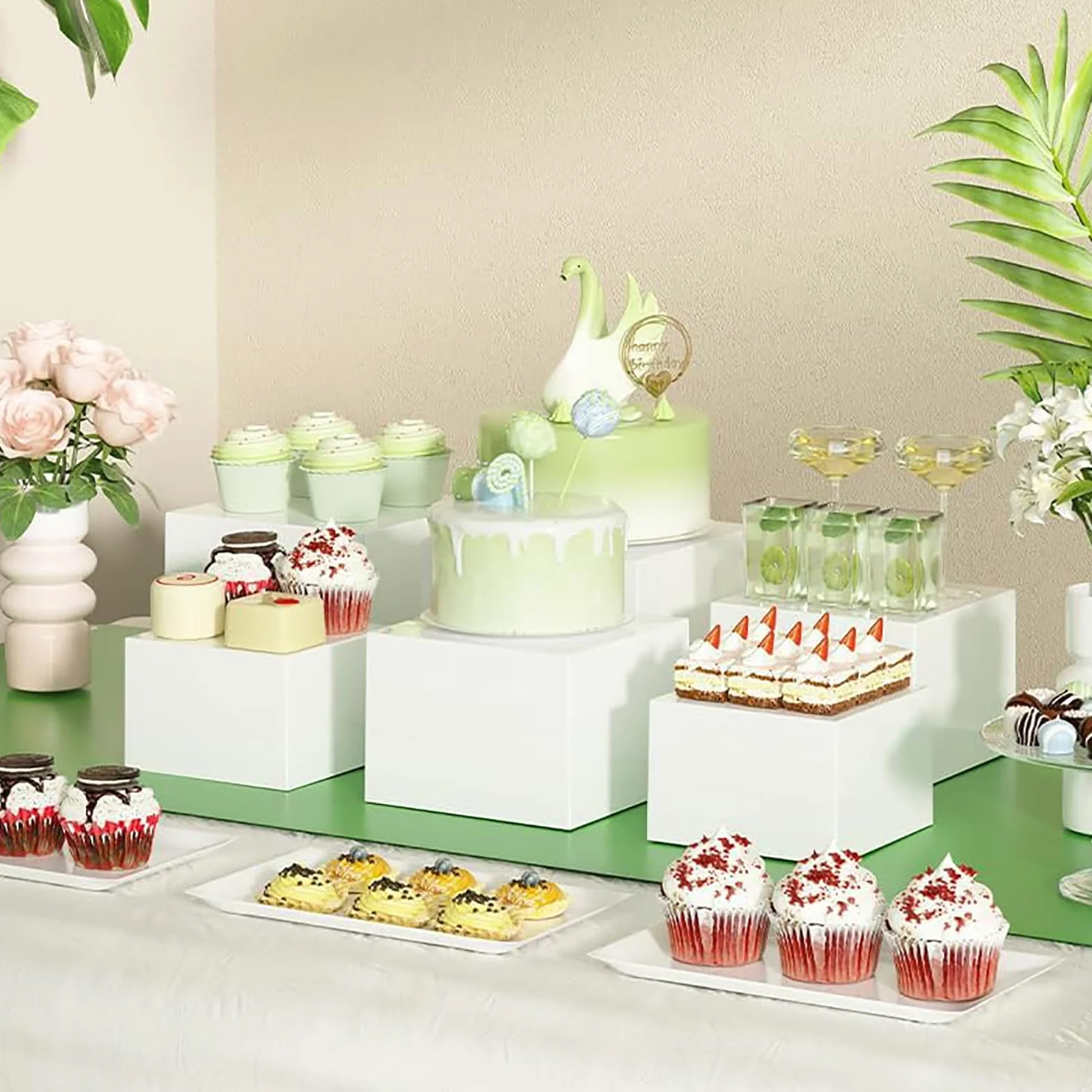8 Pièces Presentoir Buffet,Cubes Blancs en Acrylique avec Fonds Creux,pour Restauration,Dessert,Bijoux,Figurines