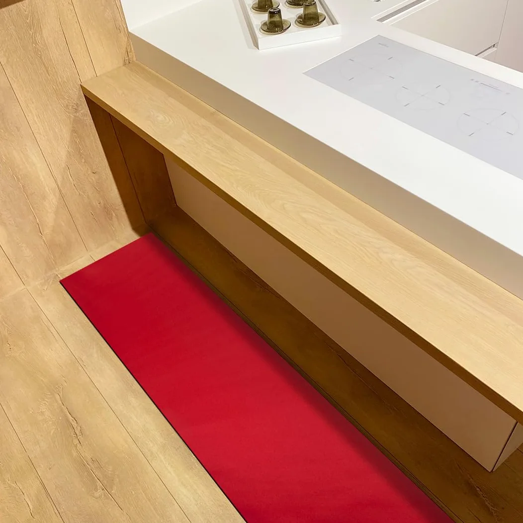 OLIVO.shop ROTOLO STYLE Tapis de cuisine sur mesure, tapis de cuisine antidérapant, tapis de cuisine pvc, 6 couleurs et différentes tailles. (50 x 400 cm, rouge)