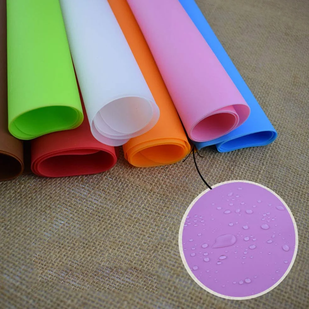 Antidérapant Sets de Table, Lot de 4, Résiste à la Chaleur, Résiste à l'usure, Lavable à l'eau, Facile à Entretenir, pour Table à Manger 45-30 cm