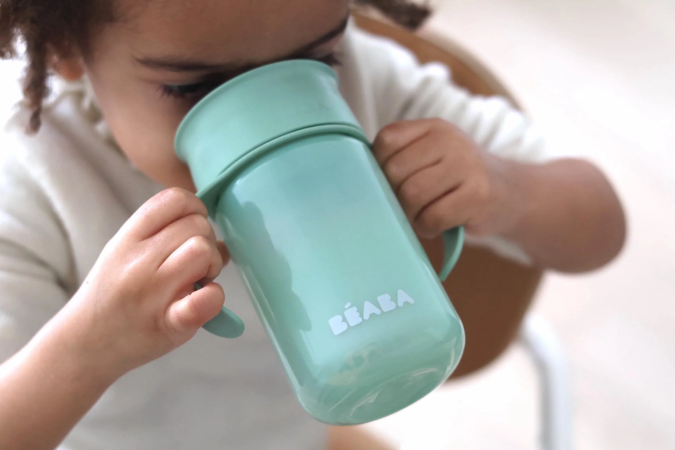 BÉABA Tasse d'Apprentissage 360° Anti-Goutte 340 ml Vert Sauge