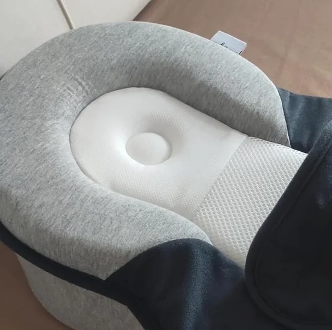 Coussin cale nouveau-né soutien allaitement anti-crachats sangle sécurité gris