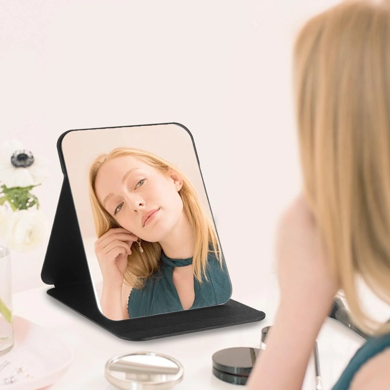 Miroir de Voyage Pliable 21,5 x 15,5 cm avec Housse en PU