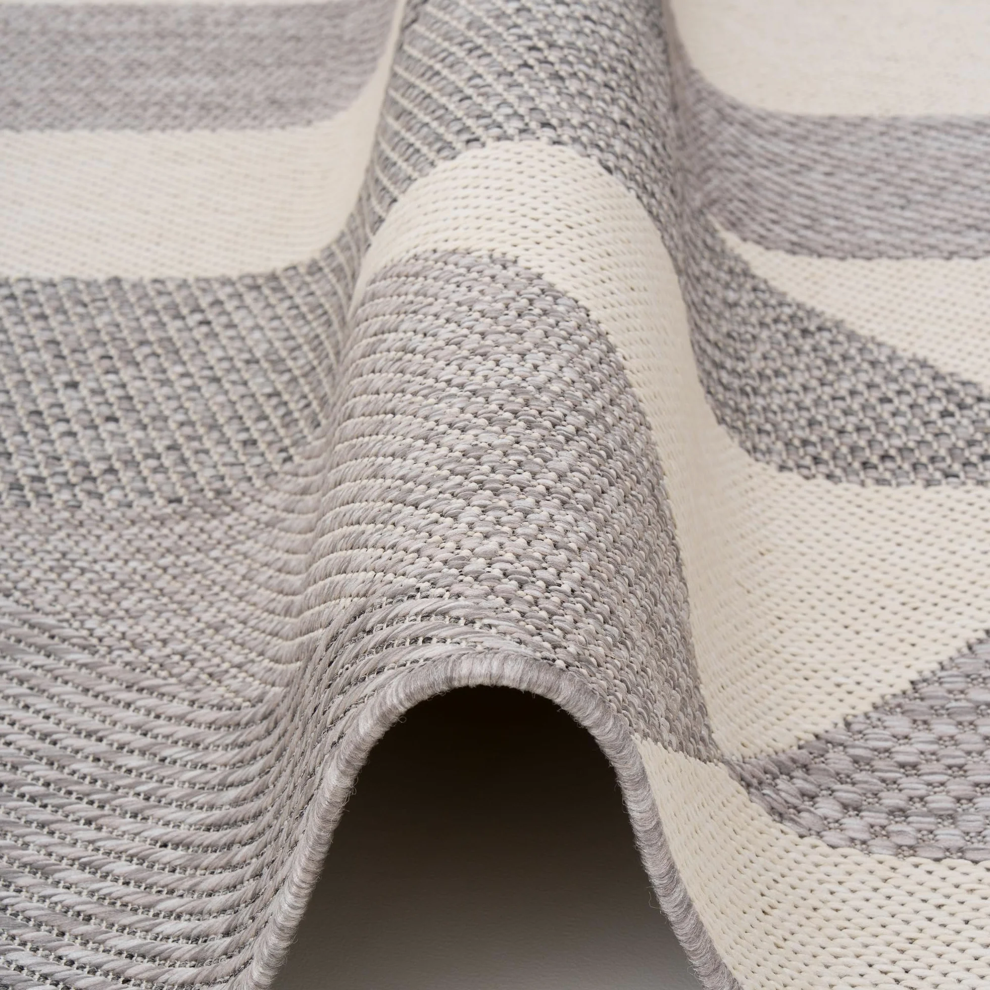 Tapis Intérieur & Extérieur Carpetto Gris Moderne – Balcon Terrasse Anti-UV