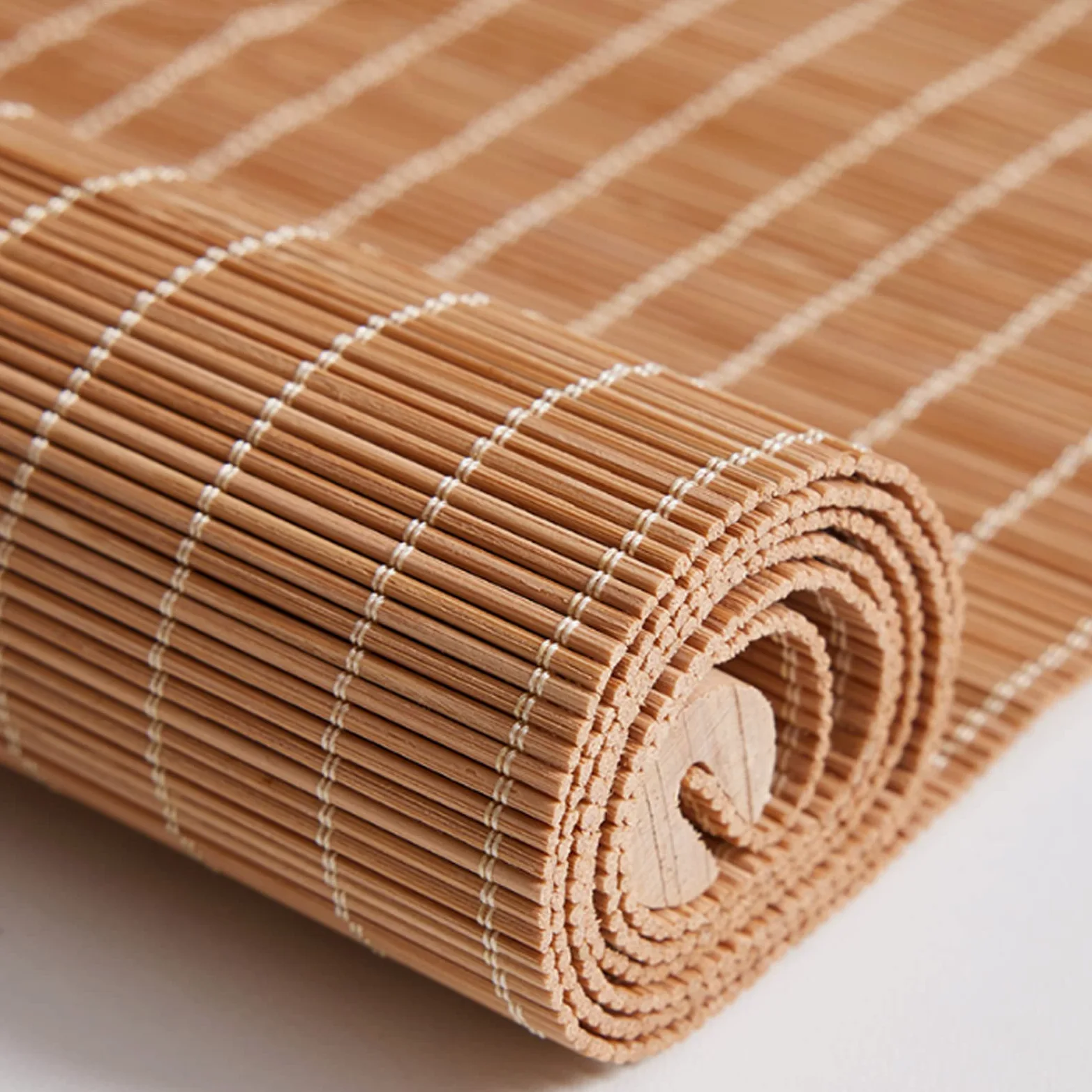 RICOLUS Store Enrouleur Bambou Stores À Rouleaux Romains Store Occultant en Bambou Naturel Protection Solaire Intimité Écran Respirant écologique pour fenêtres et Portes (100x260cm)