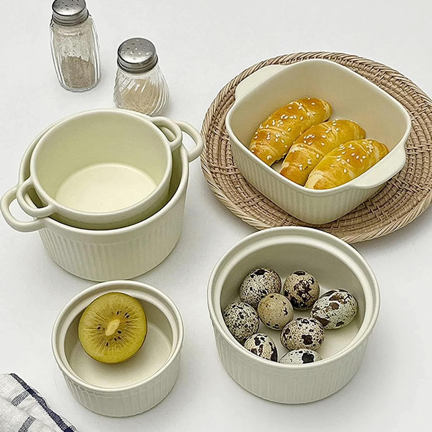 Bol à soupe, bol à riz, bol à déjeuner, ensemble de ramequins, 120 ml, ramequins à crème brûlée, plats à soufflé allant au four, ramequins à soufflé, ramequins for friteuse à air-rose-lot de 2 ( Color