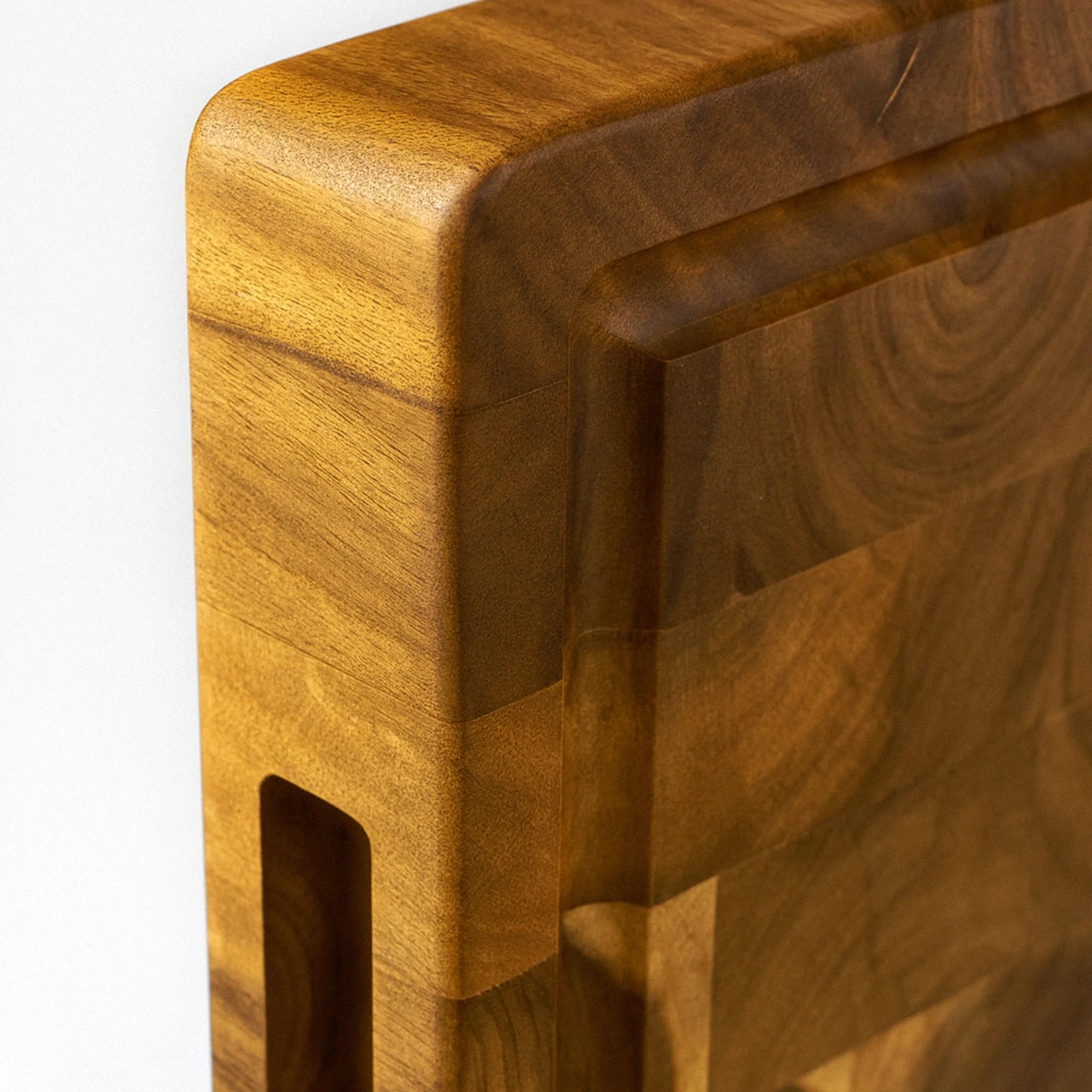 Planche à découper/de service en bois d'acacia de qualité supérieure Silk Route Home, 38 x 26 x 4 cm, résistante aux coupures, avec rainure anti-éclaboussures et repose-doigts