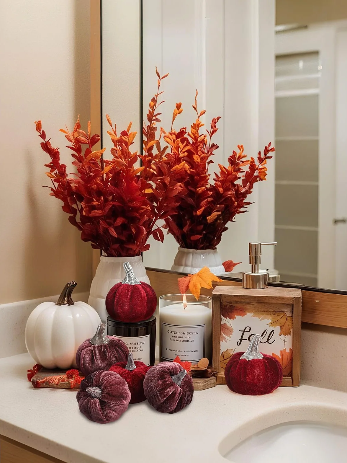Lot de 12 citrouilles artificielles en velours 2 tailles Halloween décoration de table bordeaux violet