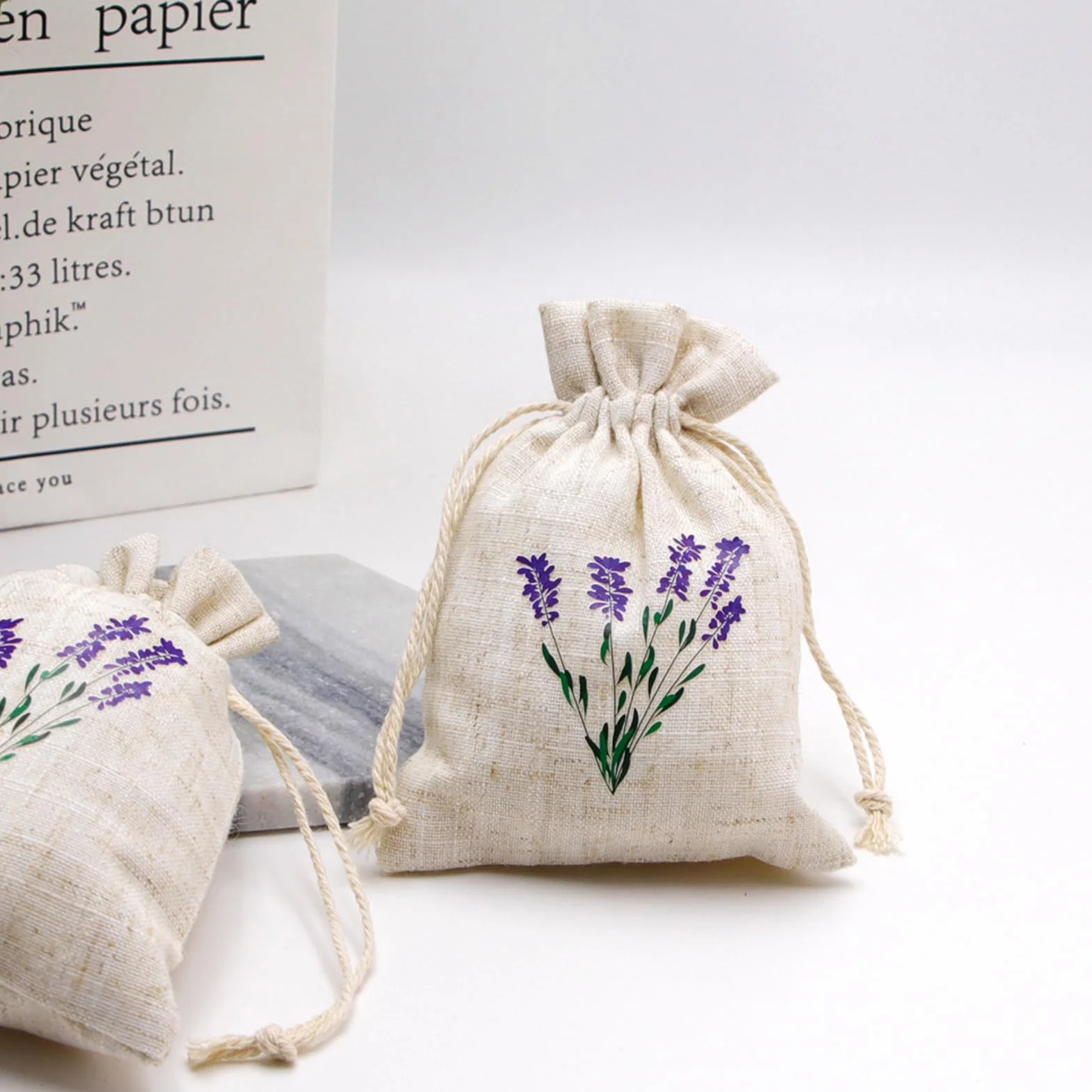 Sachets de Lavande Parfumés 12 Pièces Antimites Vêtements Désodorisant Naturel Réutilisable