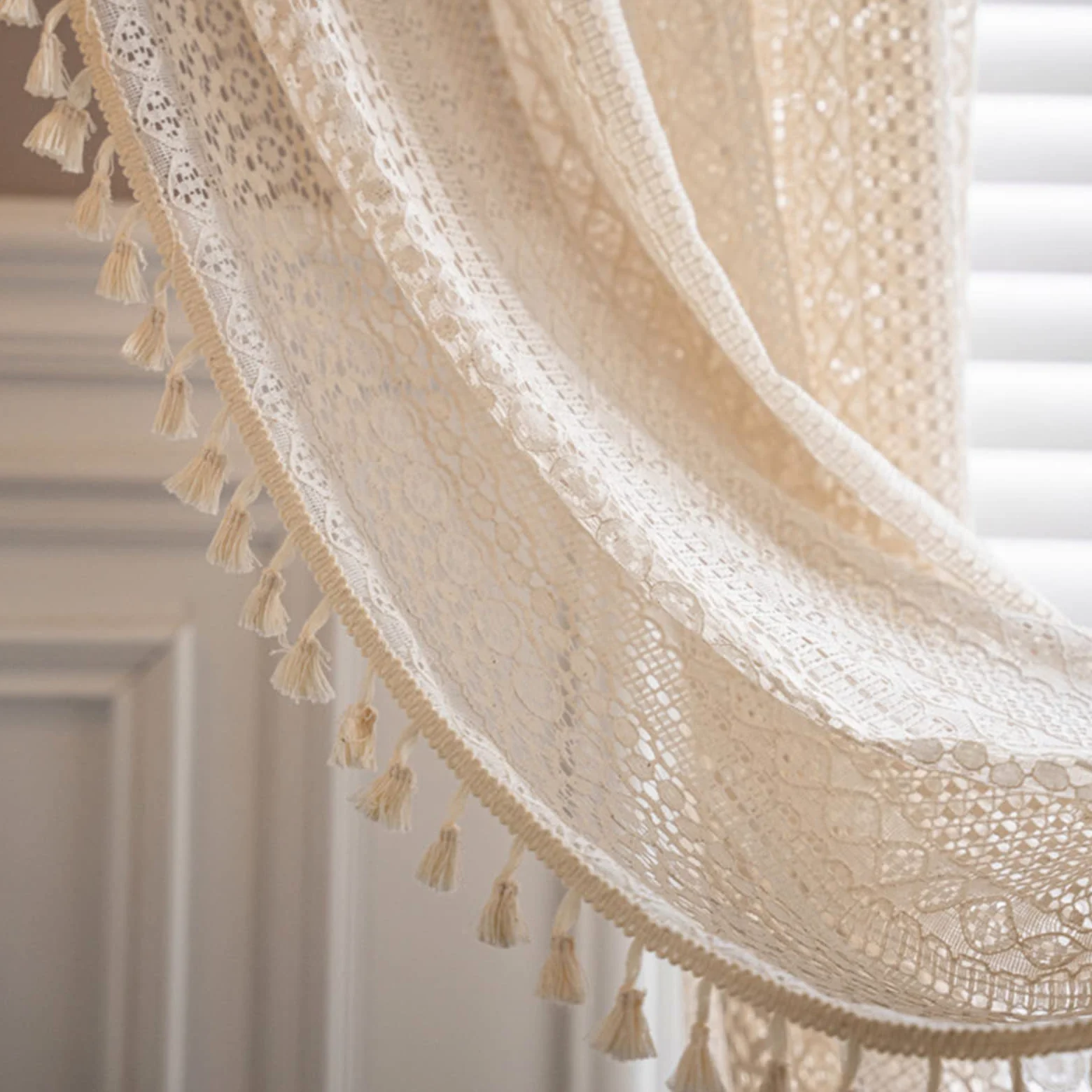 Tospass Vintage Style Rideau Boho Bohème Rideaux Beige Semi-Transparent avec Gland 2 pièce Rideaux Extérieur Coton pour Salon Chambre Rideaux Moderne 150x160 cm