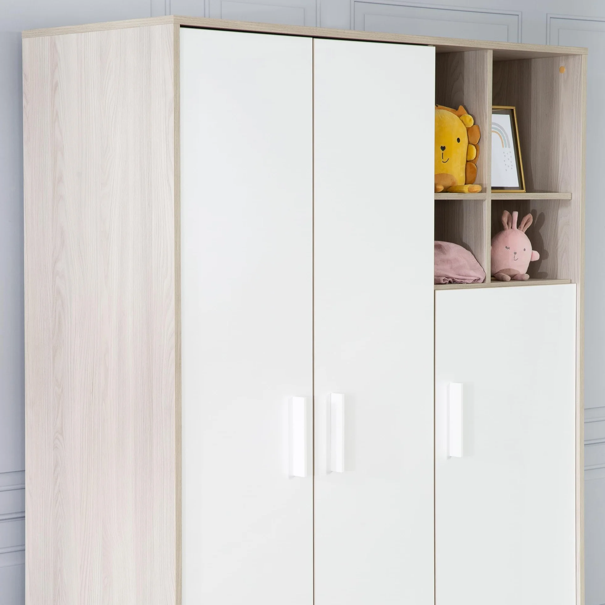 Chambre Bébé Complète Olaf Lit Évolutif 70 x 140 cm Commode à Langer Armoire 3 Portes Blanc Décor Bois