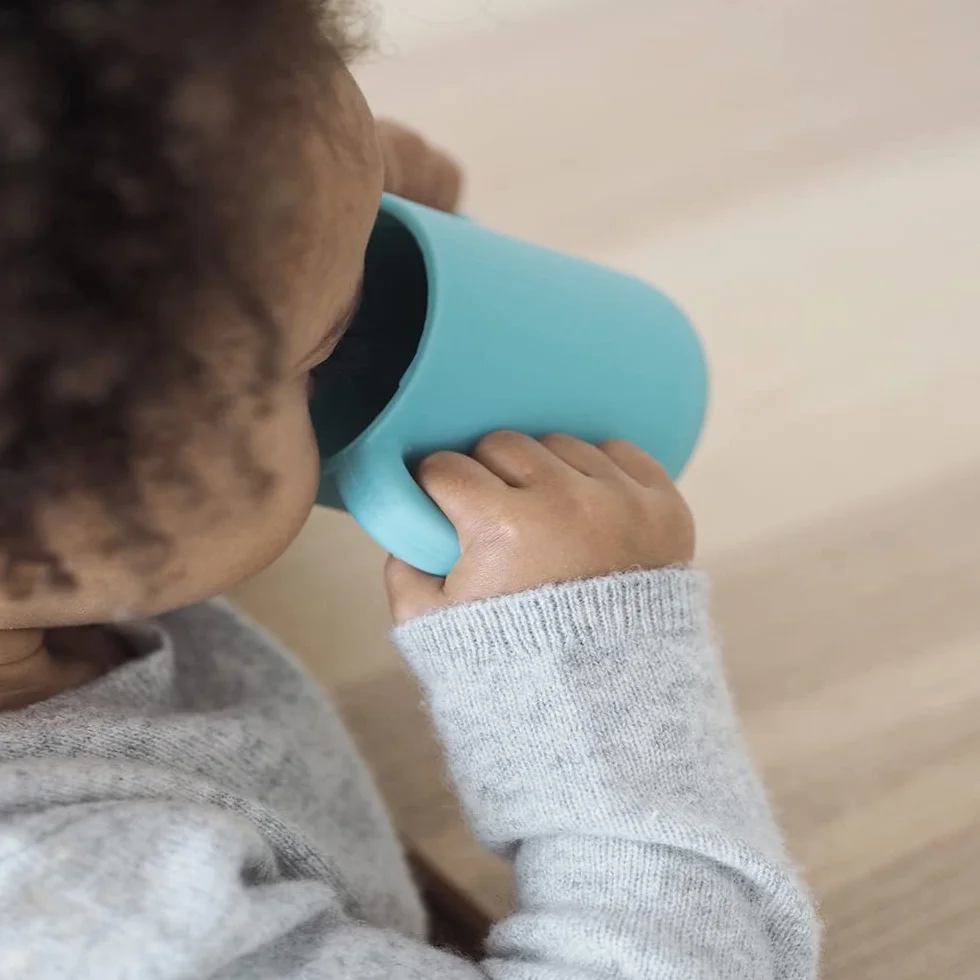 Béaba Tasse d'Apprentissage Bébé, Silicone, Bec Souple, Bleu