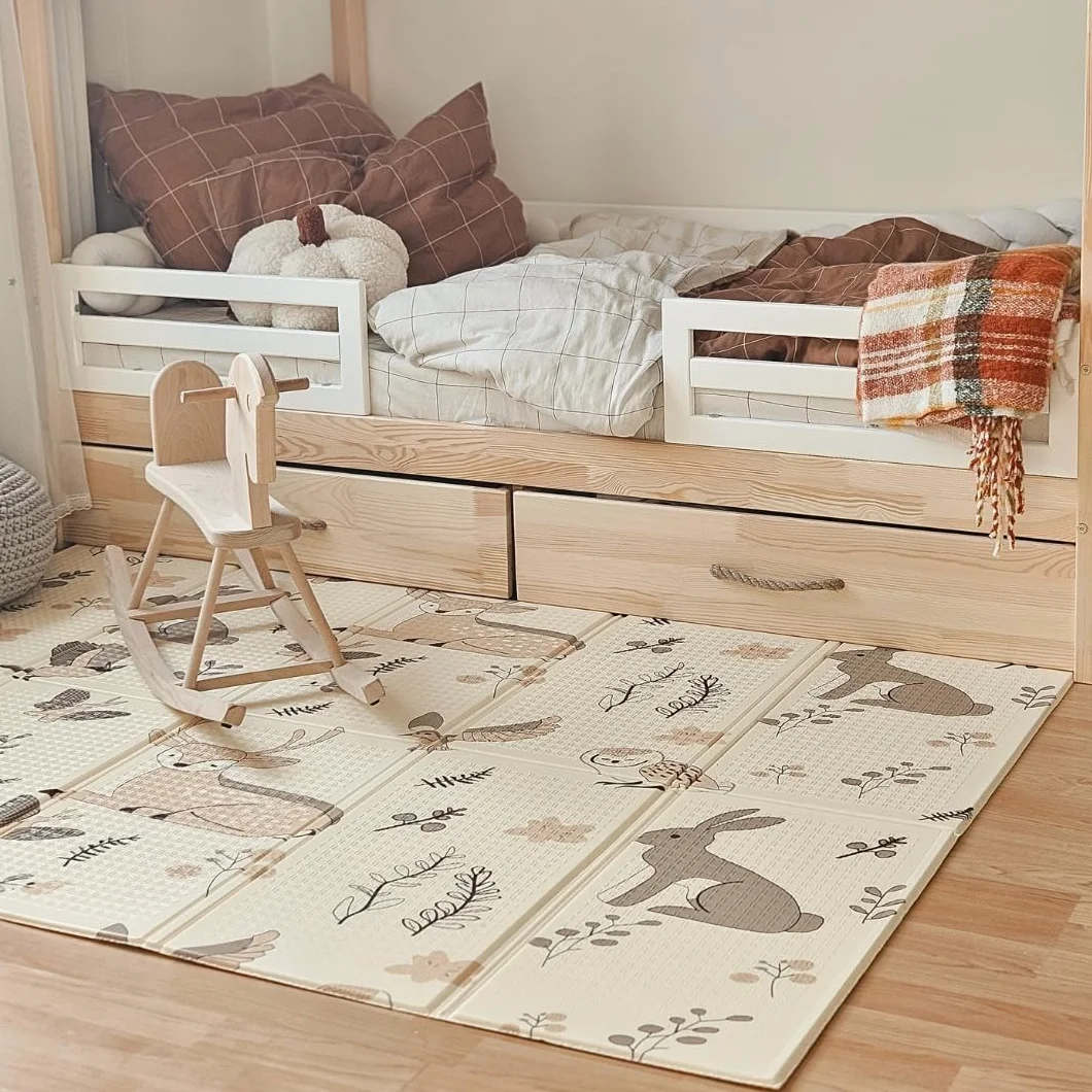 Mamabrum Tapis en mousse pour bébé 180 x 120 x 1 cm, pliable double face, mousse XPE, forêt magique/rues d'automne
