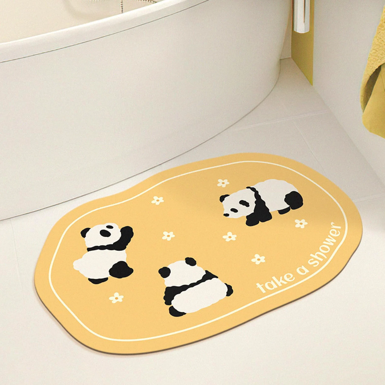 Tapis de Salle de Bain, Tapis de Bain Super Absorbant et antidérapant en Pierre diatomite à séchage Rapide, Motif Panda Jaune(50X80CM)