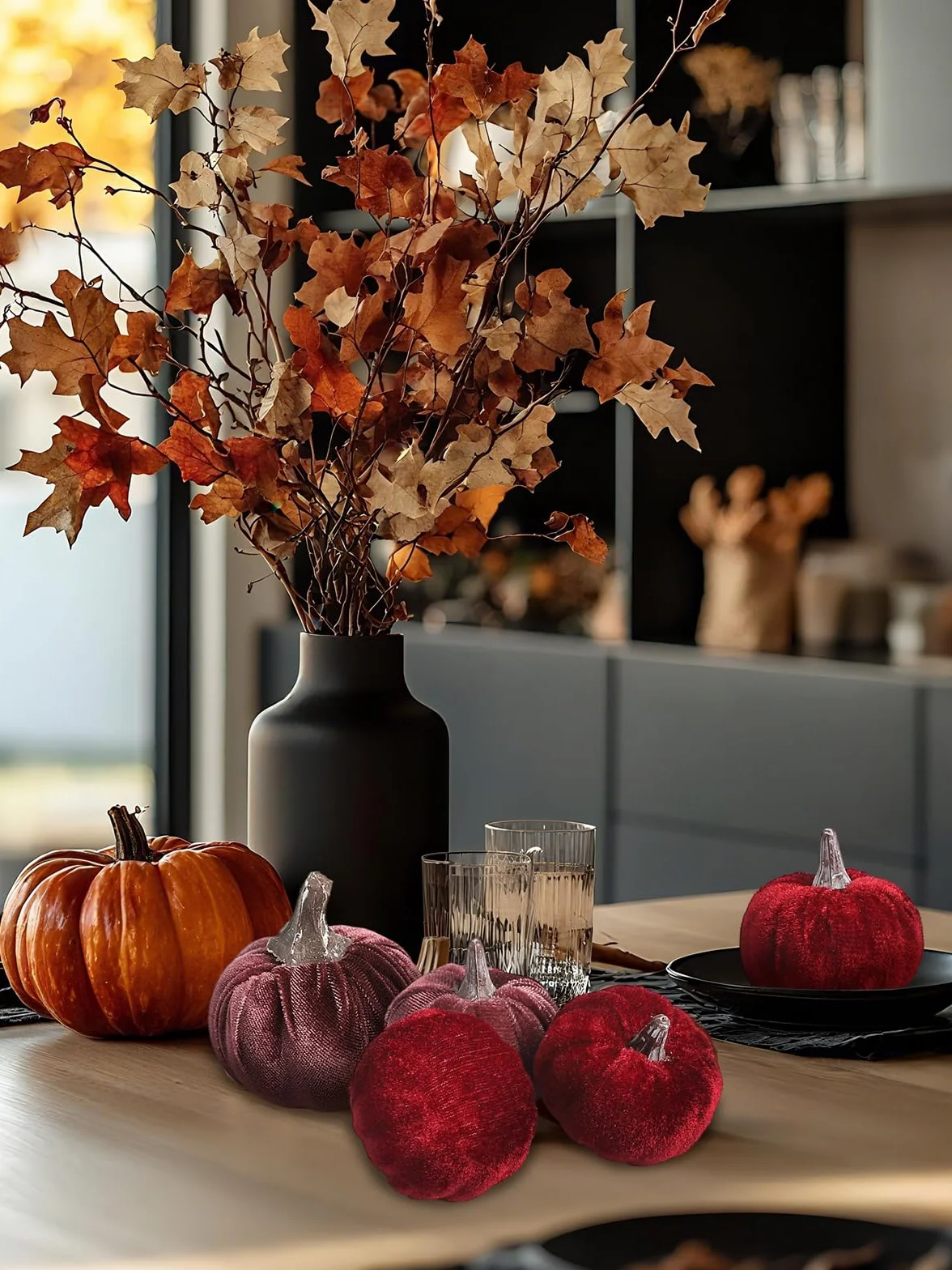 Lot de 12 citrouilles artificielles en velours 2 tailles Halloween décoration de table bordeaux violet