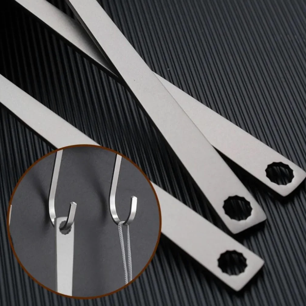 Beau Couverts en Alliage de Titane, Couteau, Fourchette et cuillère, Ensemble de Couverts de Cuisine Domestique, Vaisselle Portable de Camping en Plein air (Argent) Pratique