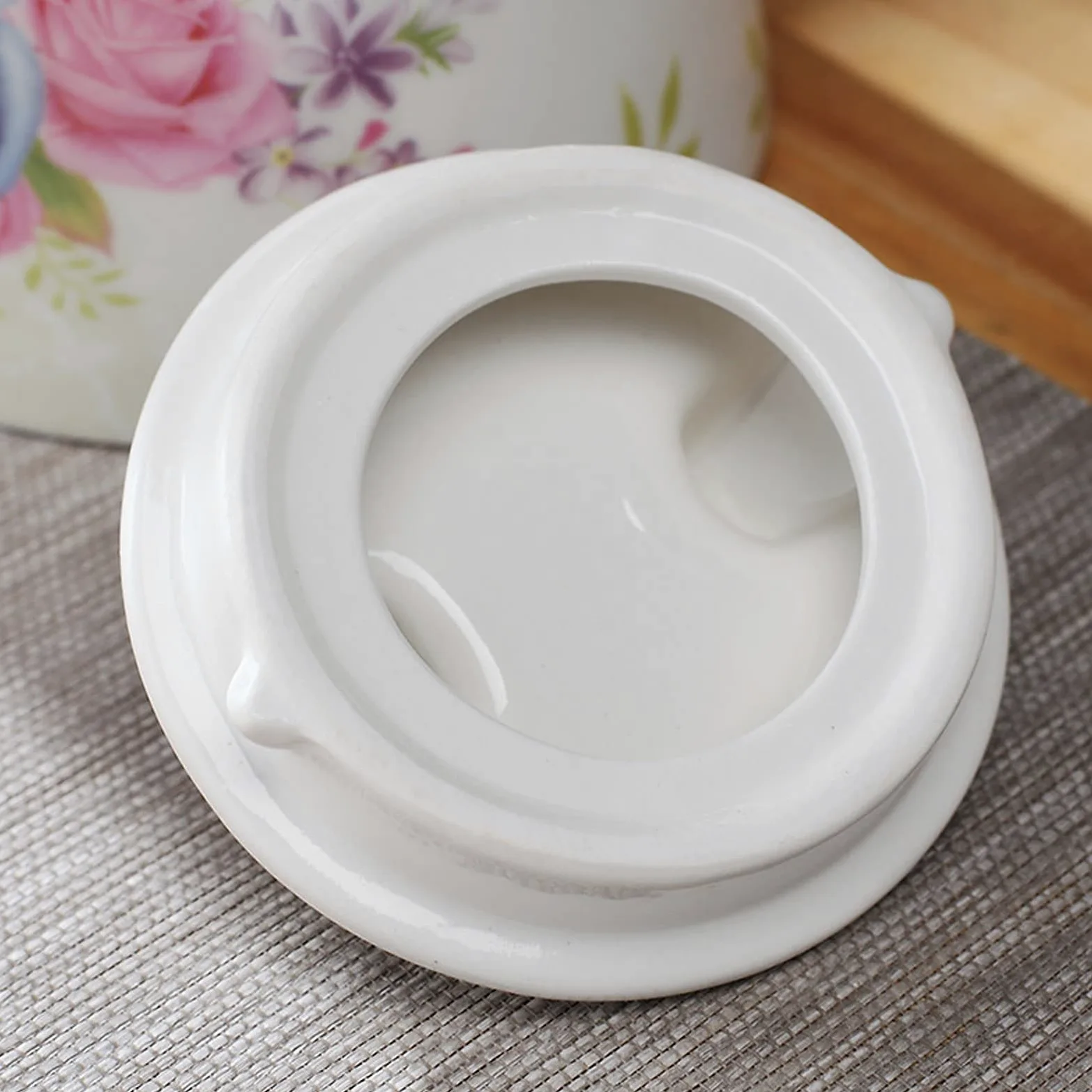 Carafe Eau Grande crosse à eau avec poignée et couvercle domestique pichet en céramique rétro poignée de théière de théière exquise for un ami neuf d'un ami (101,4 oz) Pichet à Thé Glacé(A)