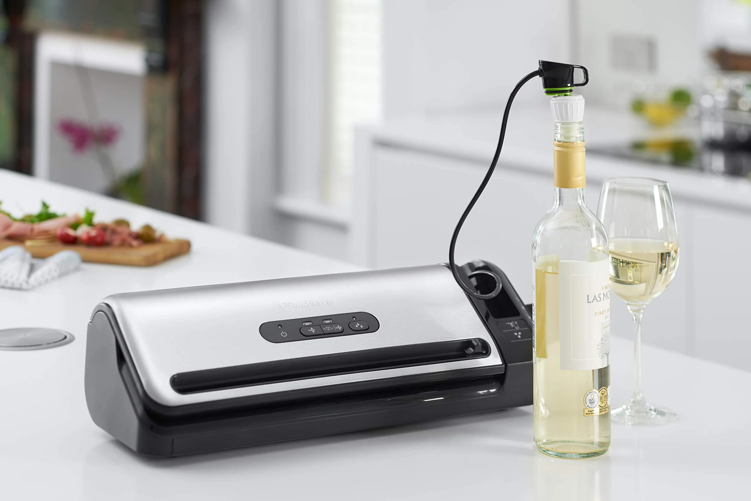 Machine Sous Vide FoodSaver FFS017X avec Compartiment Rangement Rouleau et Cutter, Fonction Marinade, Sacs Sous Vide et Adaptateur