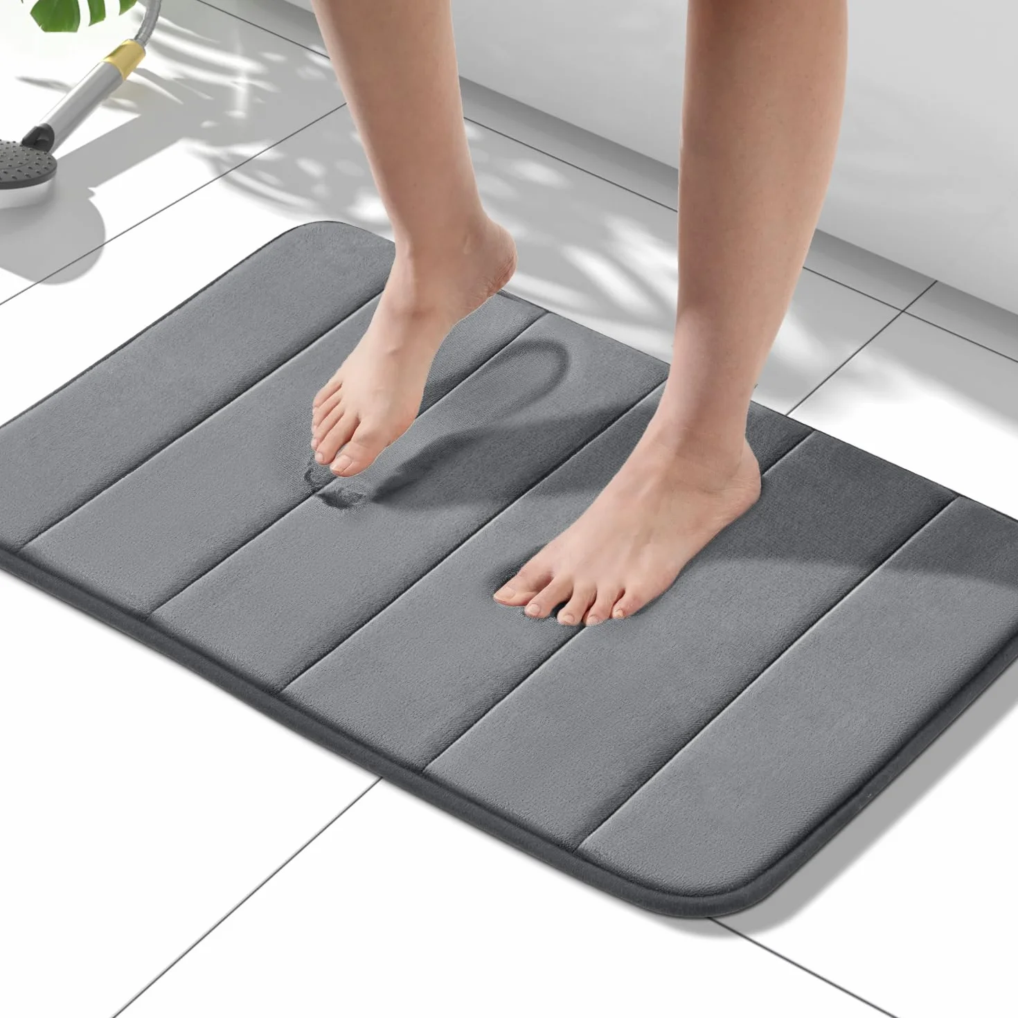 HITSLAM Tapis de Bain Antidérapant 40x60cm Mémoire de Forme Absorbant Lavable Séchage Rapide Gris Foncé