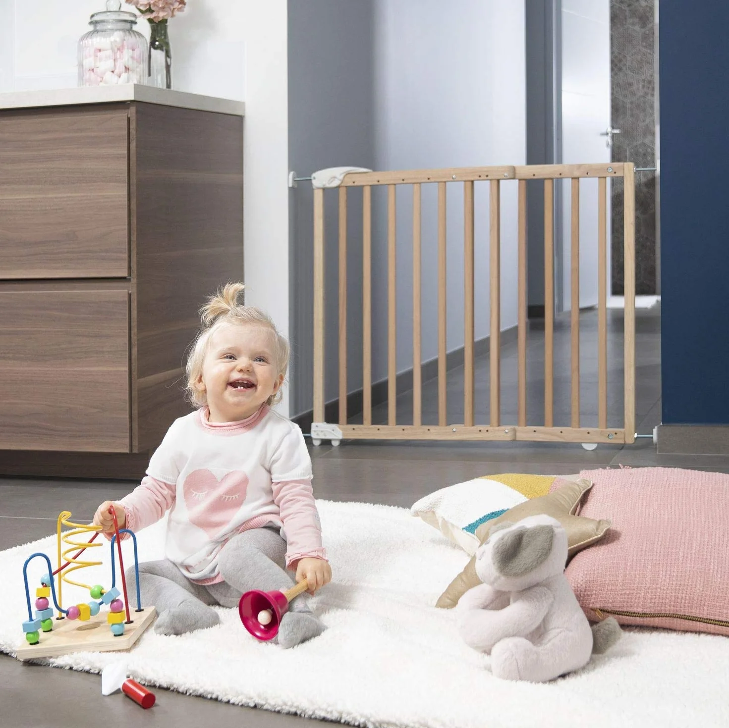 Badabulle Barrière de Sécurité Enfant Bois Deco Pop Extensible 63-106cm Fixation Vis Naturel