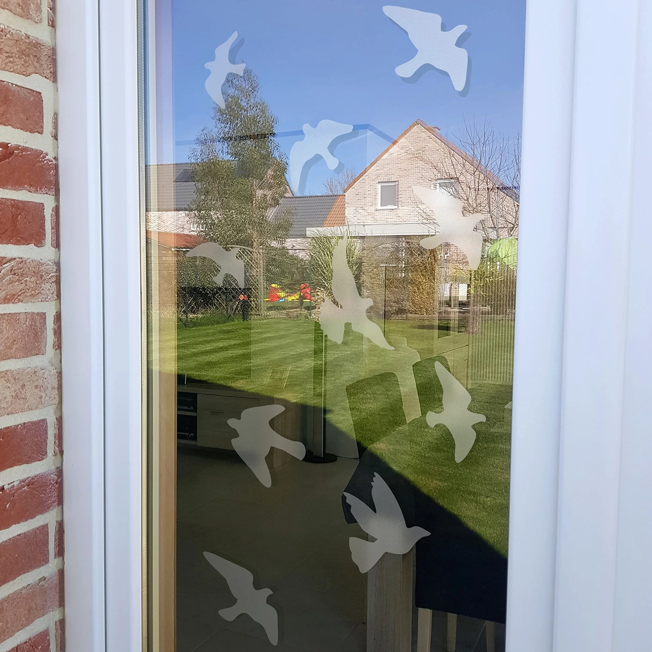 Autocollants Anti-Collision pour Baies Vitrées 12 Oiseaux - Évitent les Chocs d'Oiseaux