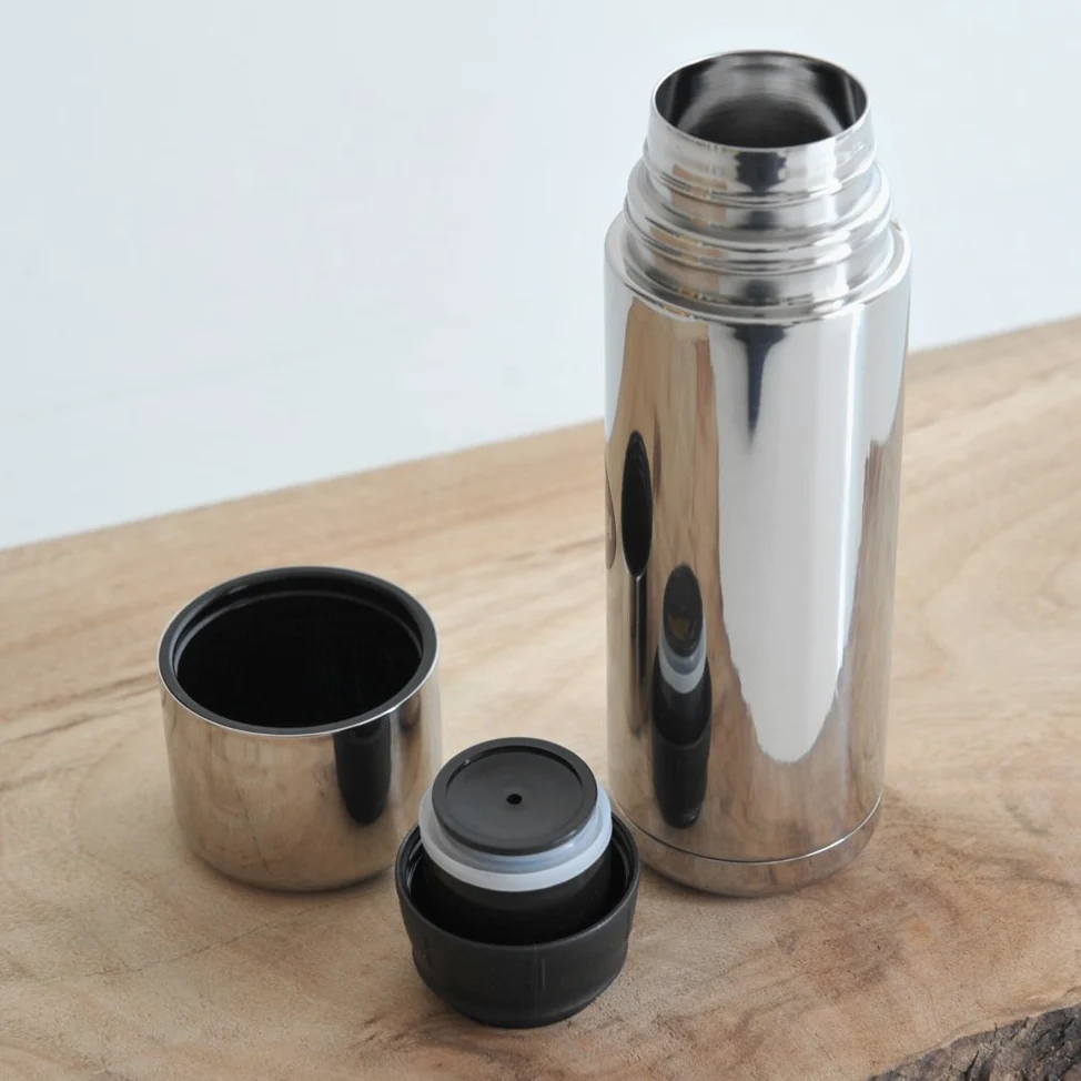Alessi NF04 Nomu Thermos Acier Inoxydable/Résine Thermoplastique Argent 6,40 x 6,40 x 20,00 cm
