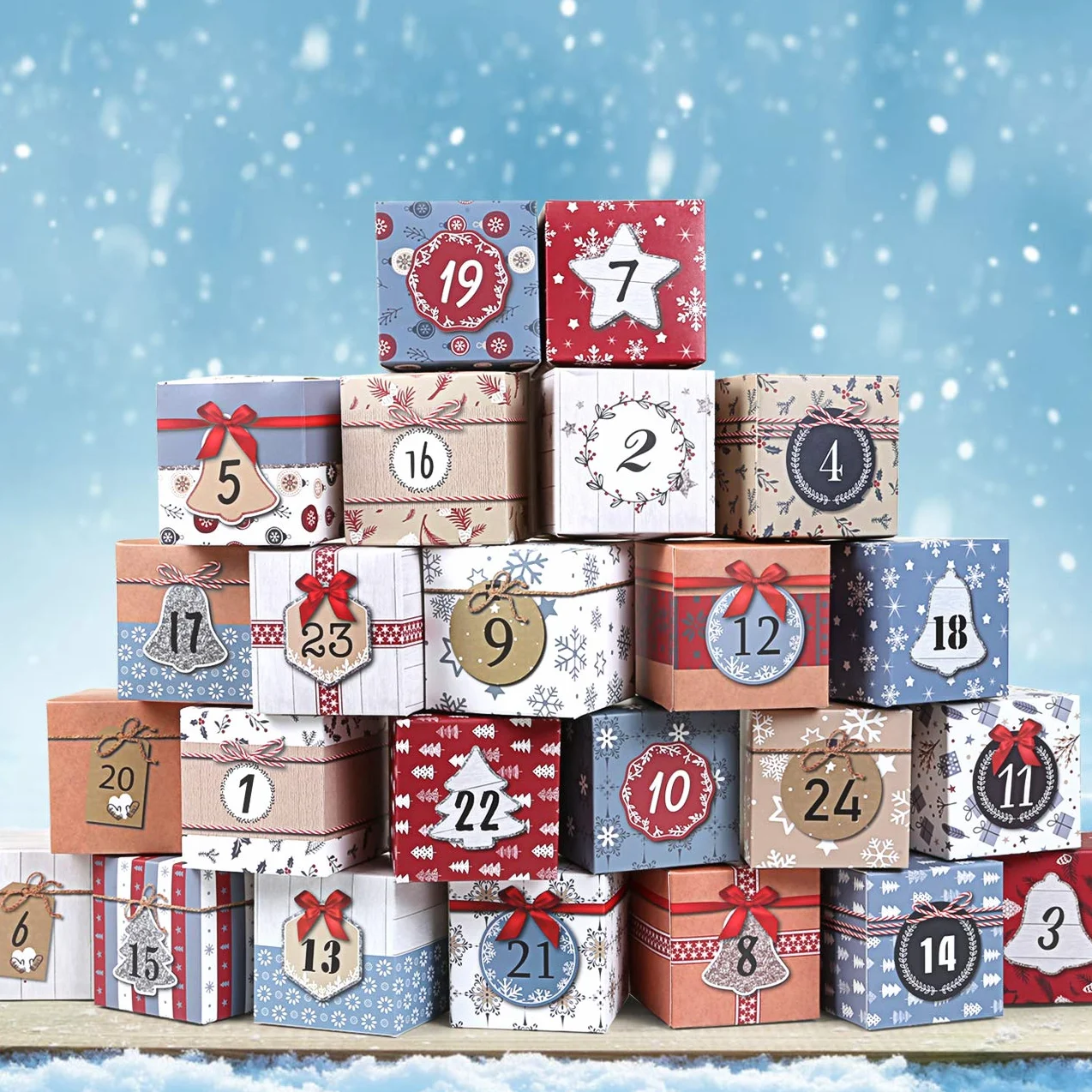 LIHAO Calendrier de l'Avent Vide 2024 24 Boîtes Sacs Papier Kraft Cadeau Noël 7x7x7 cm