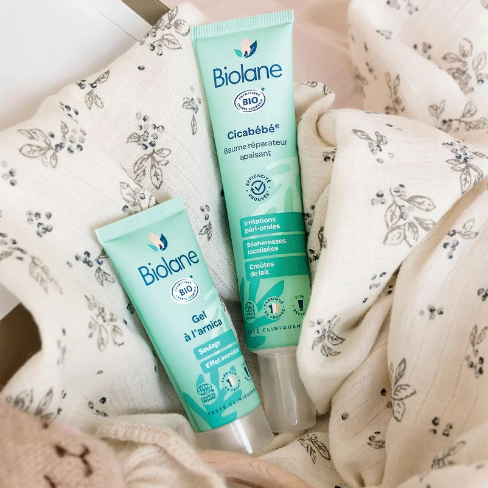 BIOLANE Cicabébé Crème nourrissante Baume réparateur Croûtes de lait 99% d'ingrédients d'origine naturelle Tube 40ml Fabriqué en France