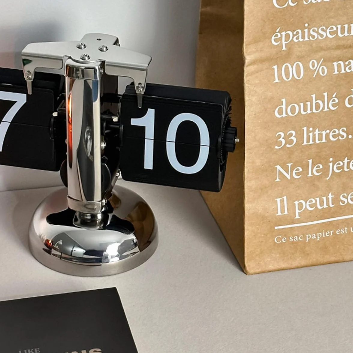 Sarini Horloge à Bascule Numérique Rétro Noir
