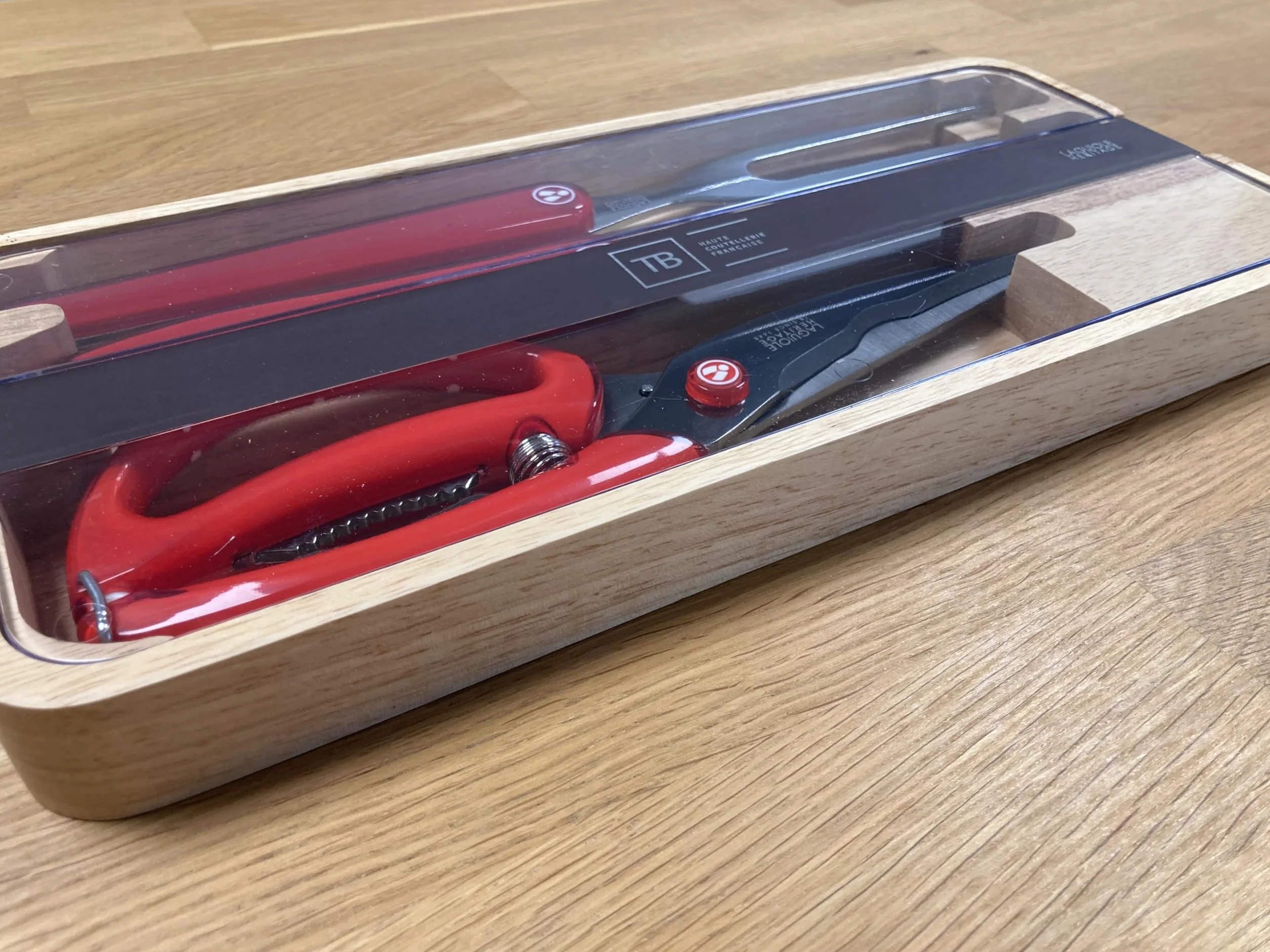 Coffret de service à découper Acidulé Rouge
