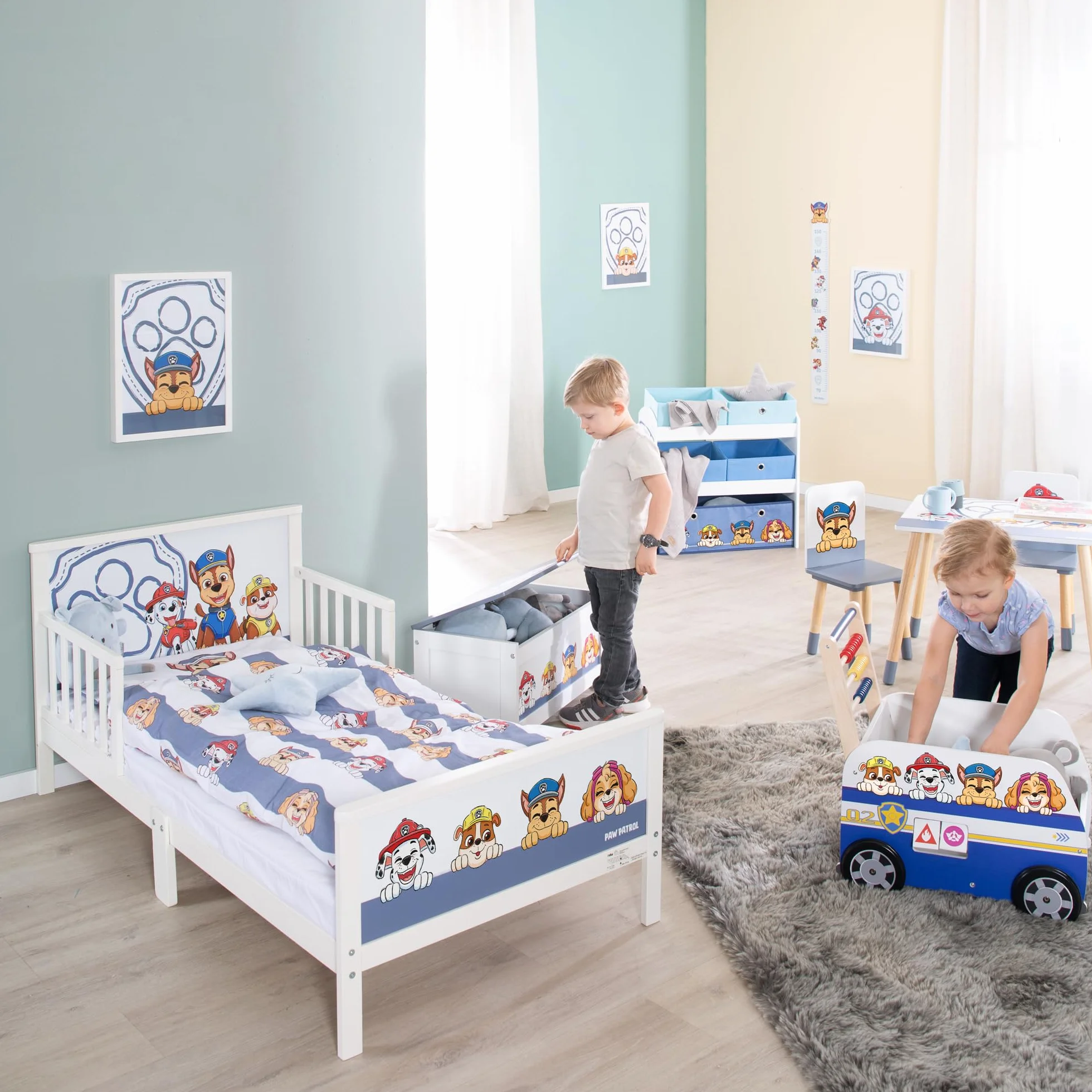 Lit Montessori Paw Patrol roba 70 x 140 cm avec Barrières de Sécurité pour Enfant Jusqu'à 7 Ans + Sommier et Linge de Lit Blanc/Motif Chiens