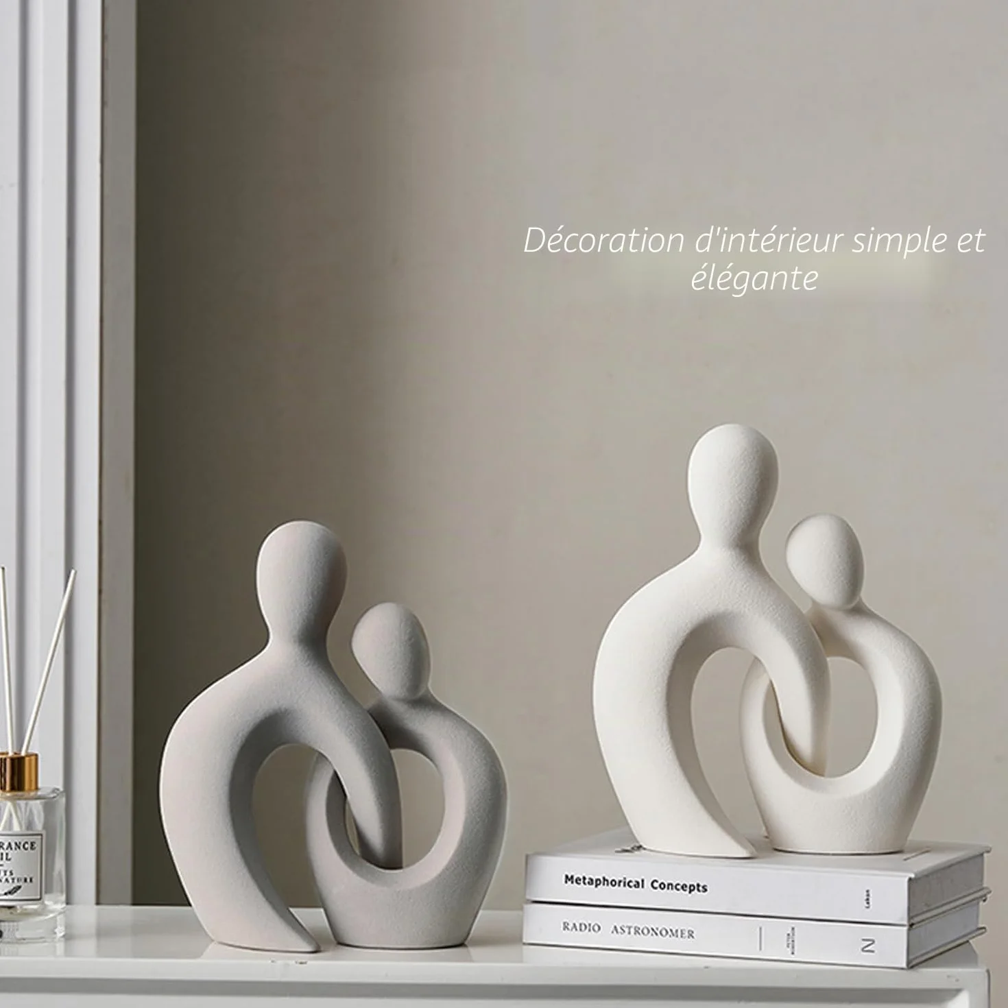 Statue Romantique en Céramique Blanche Moderne pour Décoration Intérieure
