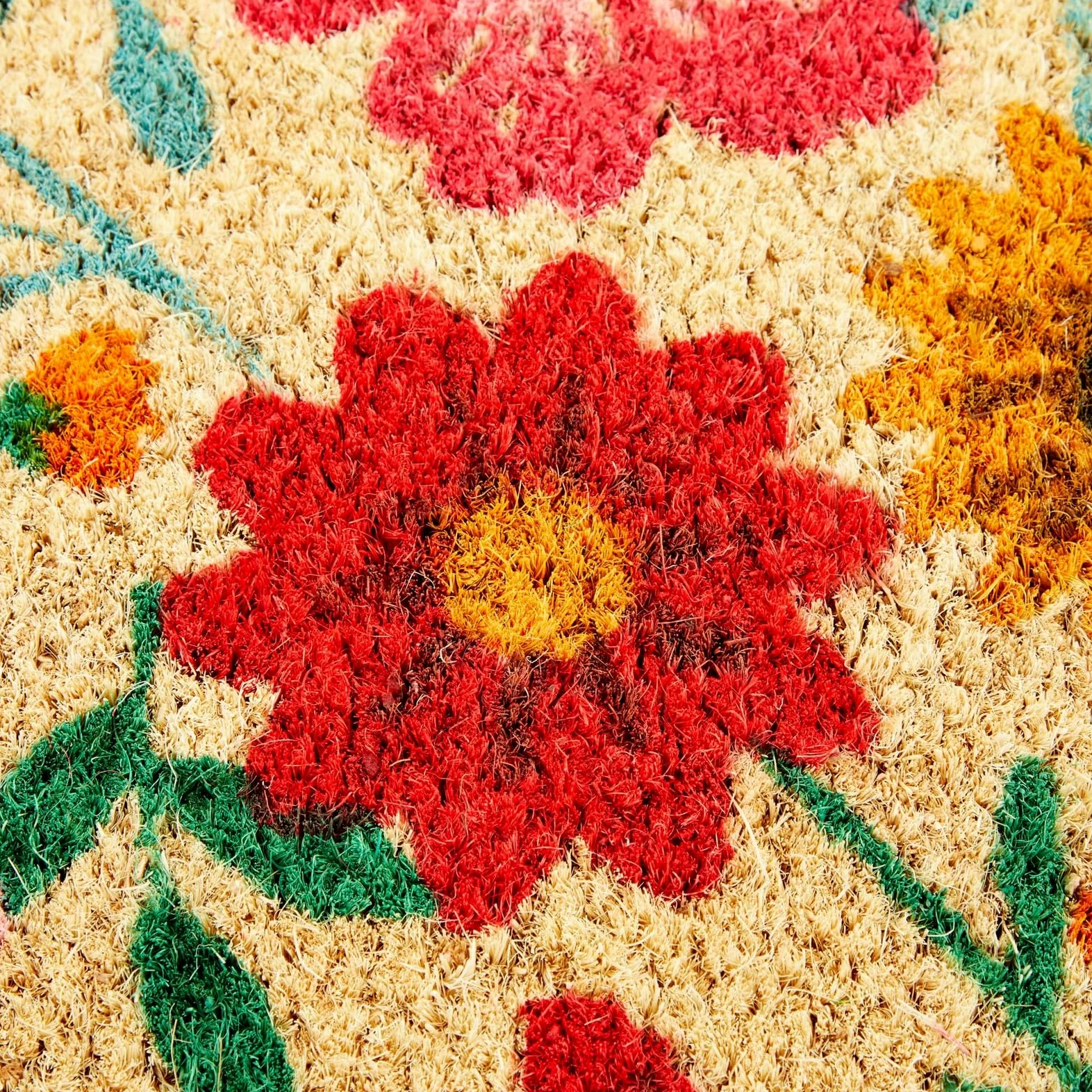 Juvale Paillasson en fibre de coco naturelle avec fleurs printanières, 43,2 x 76,2 cm pour porte d'entrée, tapis demi-rond de fleurs sauvages d'extérieur pour décoration d'intérieur