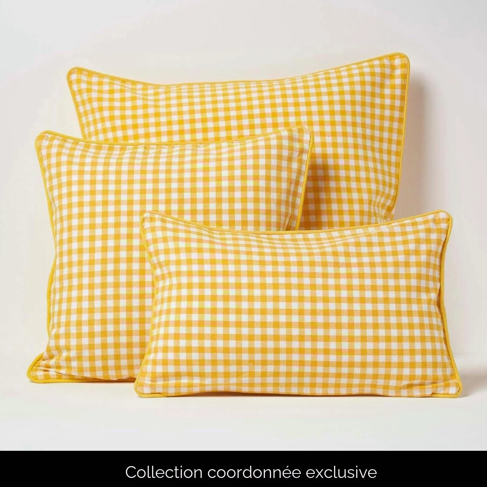 HOMESCAPES – Paire de Rideaux à Carreaux Jaune Prêt-à-Poser – 137 x 228 cm