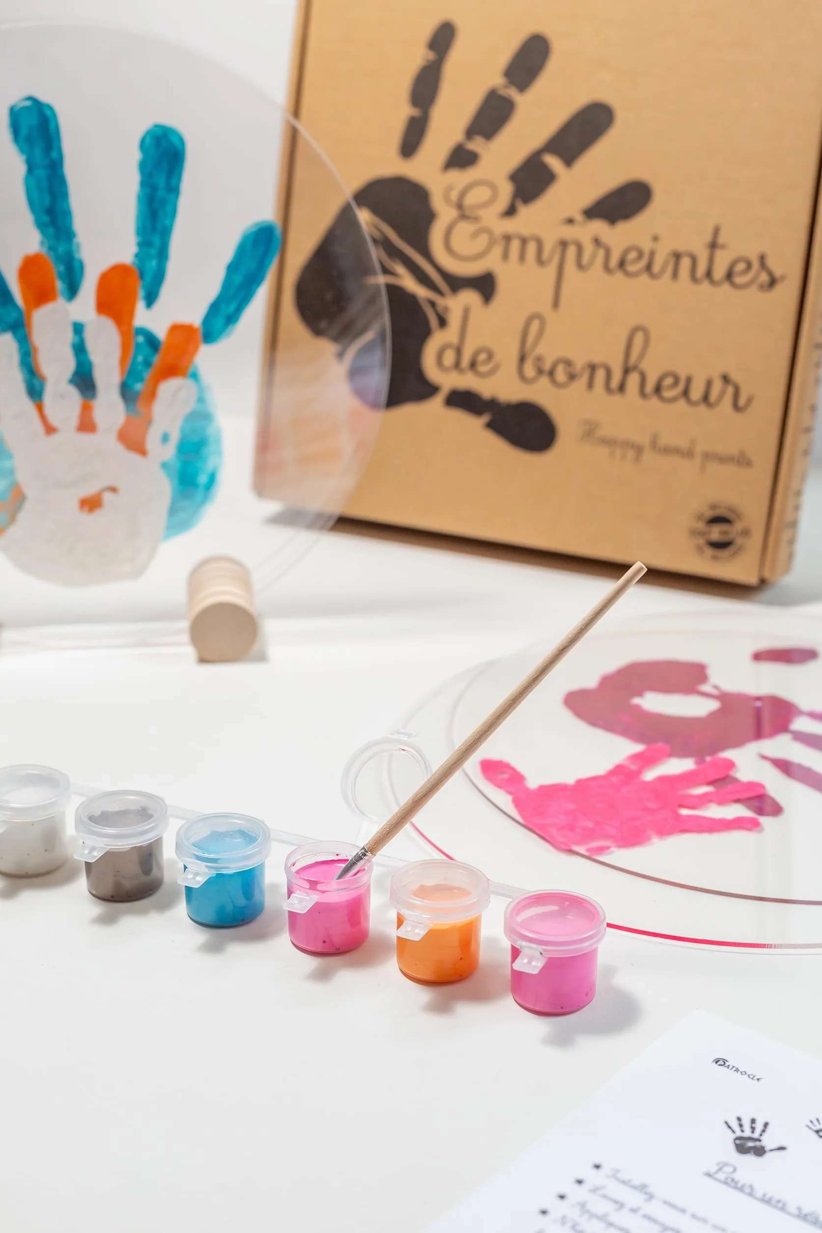 LouYou Empreintes de Bonheur Kit Empreinte Famille de 4 Made in France Nacré Coffret Naissance Support bois 4 plexiglass