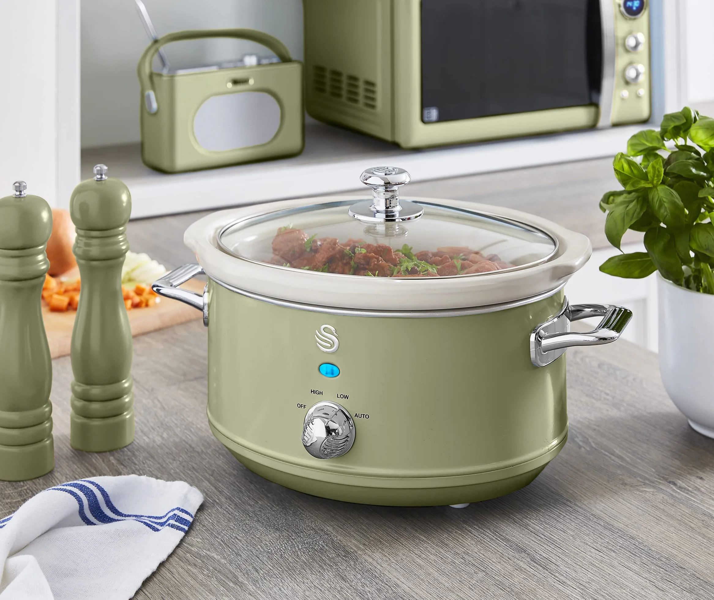 Swan Retro SF17021GNEU Mijoteuse 3,5L Antiadhésif Céramique PFOA PTFE Libre 3 Niveaux Température Couvercle Verre Vert 200 W