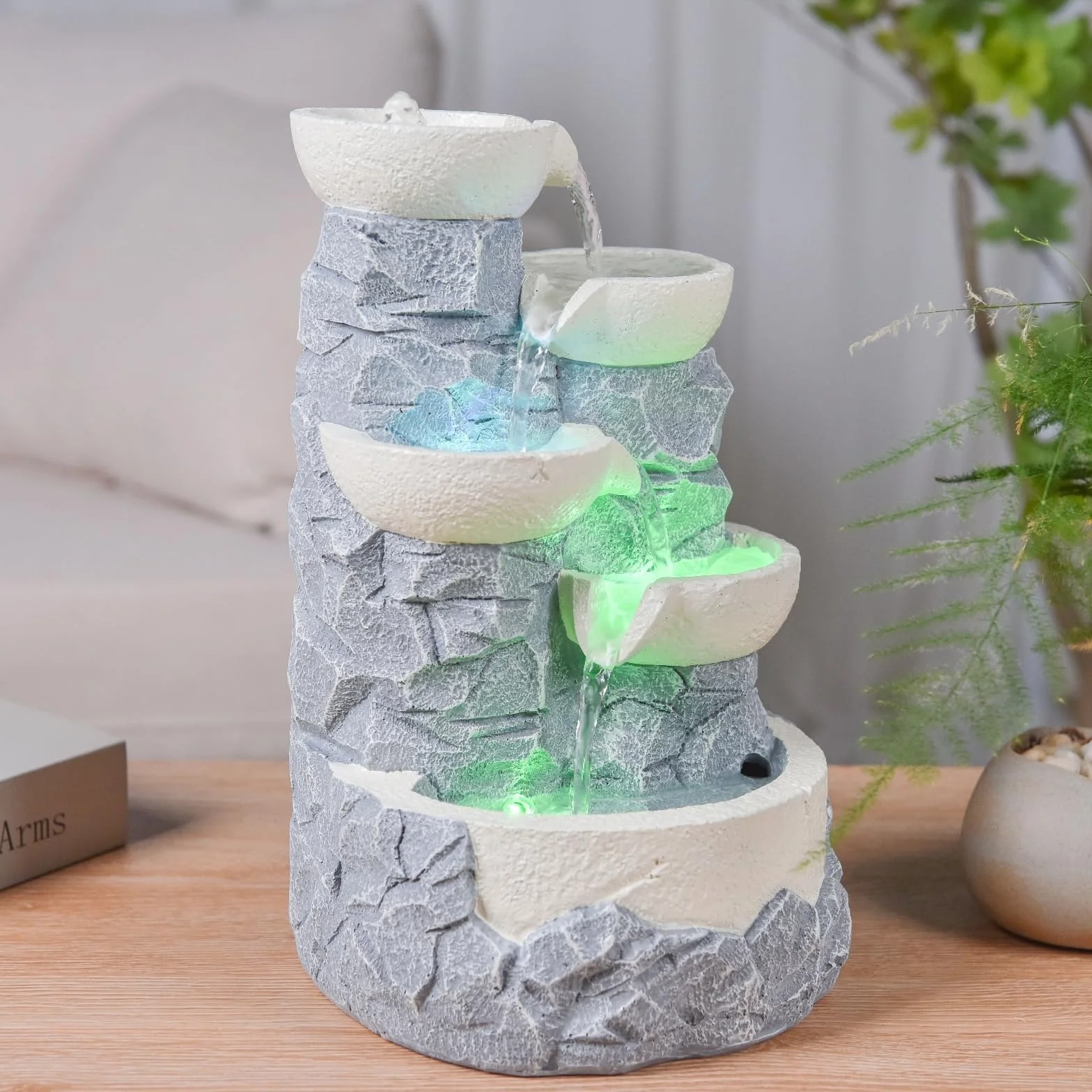 Fontaine d’Intérieur Cascade 4 Niveaux Jarre Effet Pierre Naturelle Lumière LED Coloré, Déco Zen, H 31cm – Ganda Zen’Light