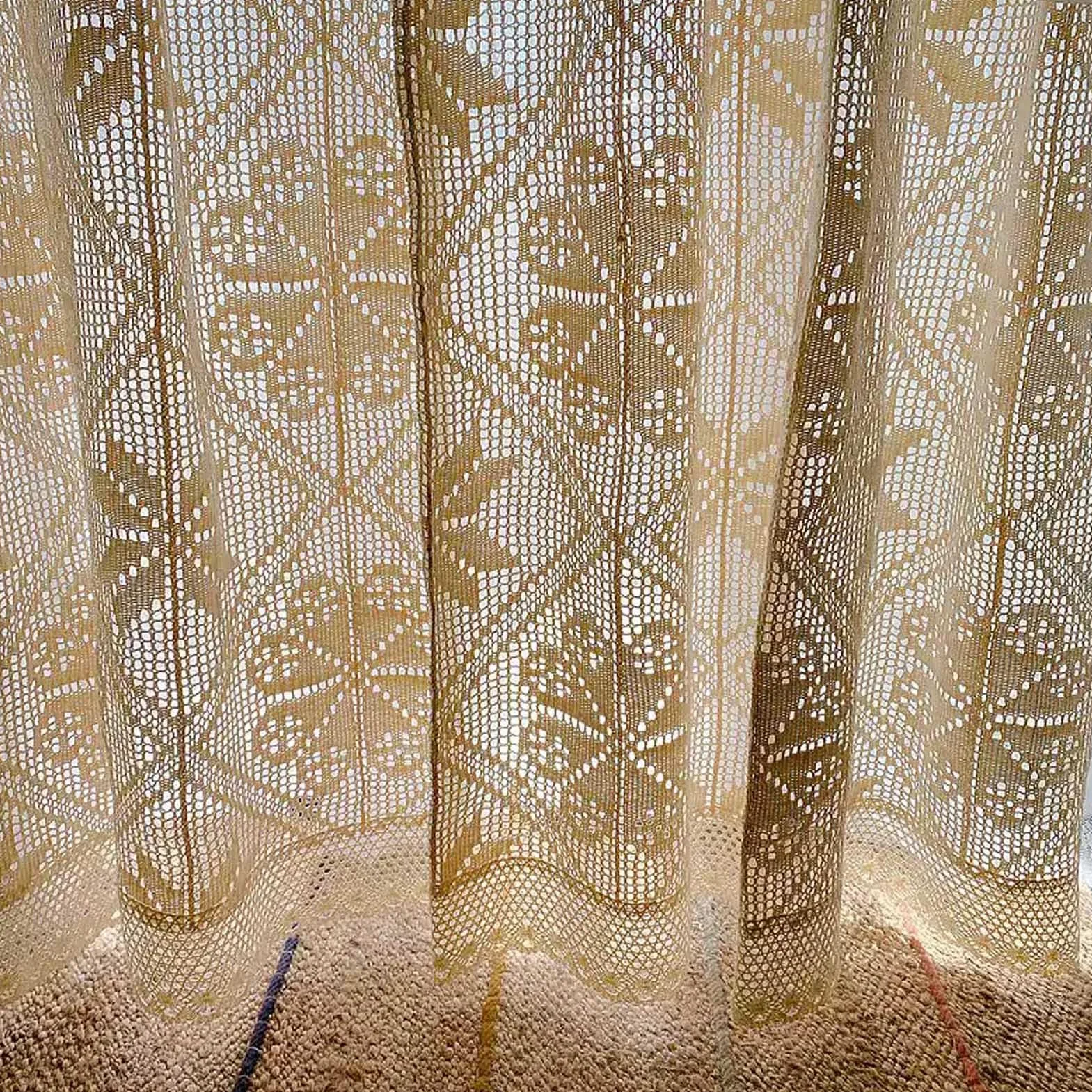 Rideau Transparent en Dentelle Bohème, Rideaux de Fenêtre en Coton Et Lin avec Passe-Tringle, Rideau à Motif Géométrique Rustique Beige avec Pompon pour Salon, Chambre à Coucher, 1 Panneau