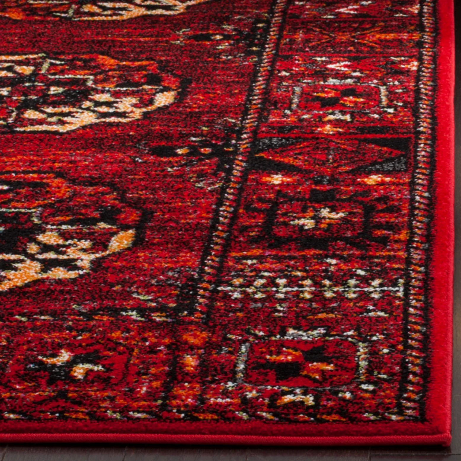 SAFAVIEH Tapis Traditionnel pour Salon, Salle à Manger, Chambre à Coucher - Persian Collection, Tapis à Poil Court, Rouge et Multi, 160 X 229 cm