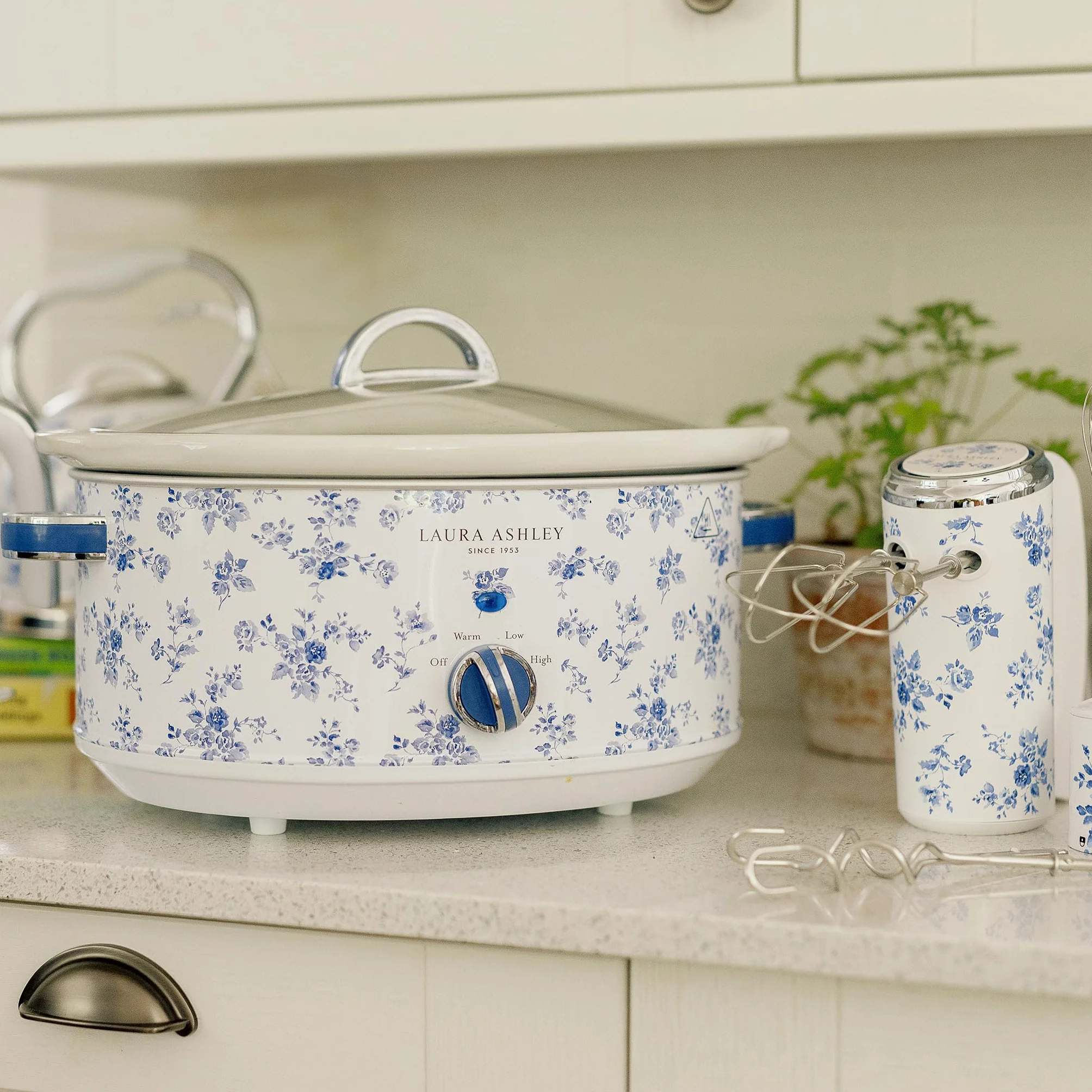 Laura Ashley Mijoteuse Electrique 6,5 Litres Imprimé China Rose VQ Slow Cooker 8-10 Personnes 3 Réglages Température Couvercle Verre Trempé