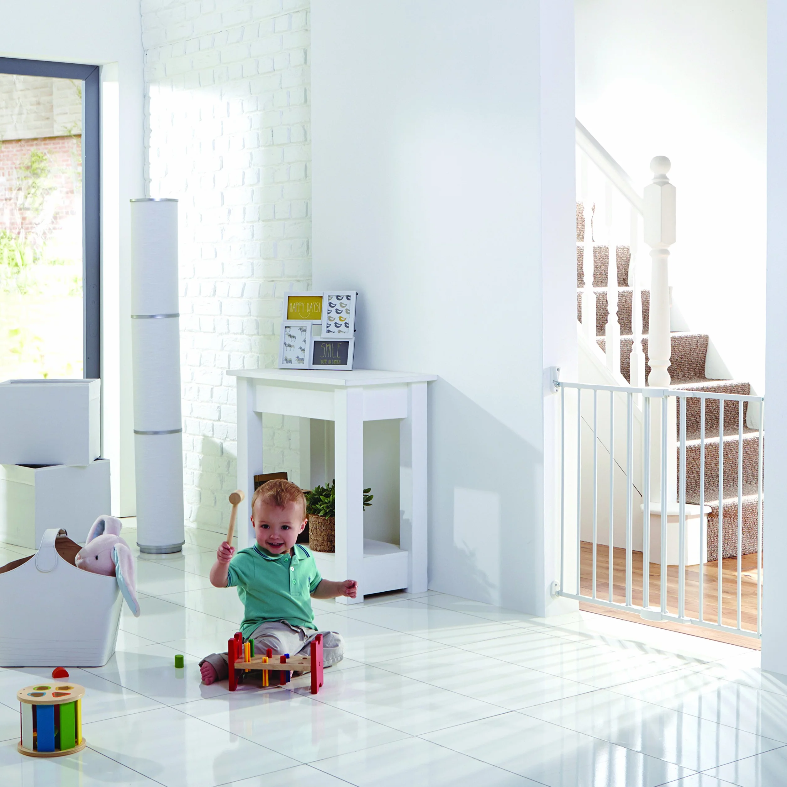 Munchkin Barrière de Sécurité Lindam Easy Close Métallique 64.5-102cm Blanche