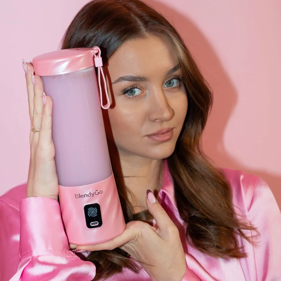 Blender portable BlendyGo3, Mixeur, Blender Smoothie rechargeable USB, Mixeur Smoothie puissant sans fil, Mini Blender pour smoothies et jus, sans BPA, 550 ml (Sugar Pink)