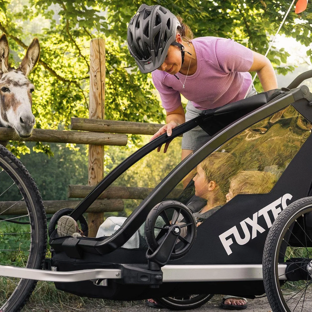 Fuxtec Sport Cruiser 2-en-1 Remorque Vélo Buggy Jogger Noir pour 2 Enfants en Aluminium Pliable avec Protection Pluie et Soleil