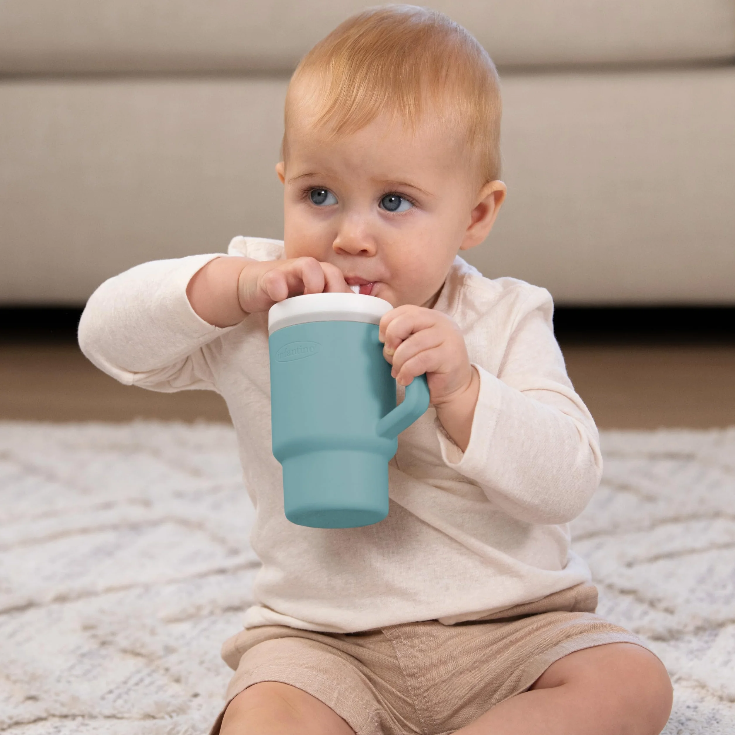 INFANTINO Ma Première Tasse 255ml avec Paille Antifuite et Poignée, Bleu Maussade