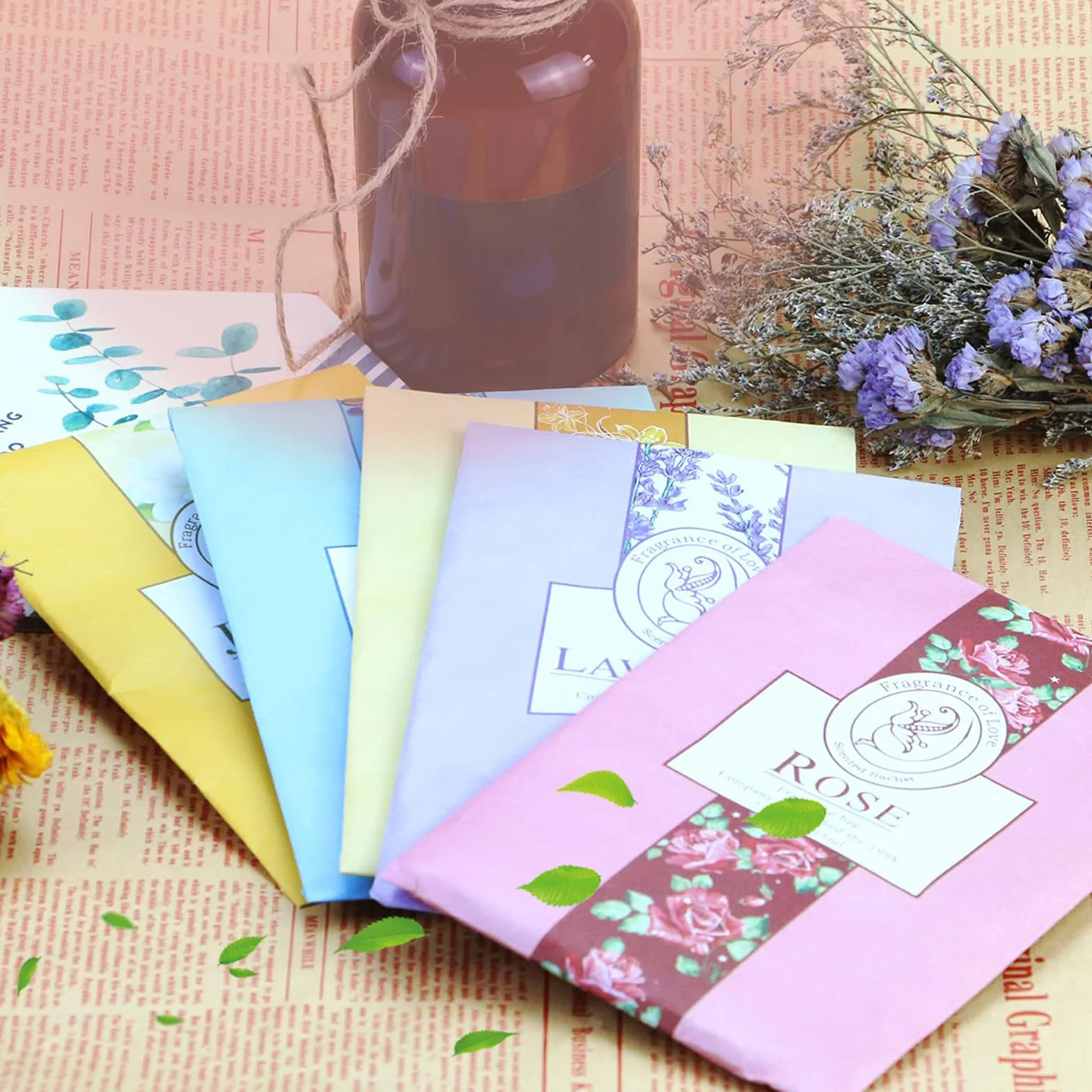 Sachet Parfumé Armoire Parfum Garde Robe avec Crochet Répulsif Mites 12 sachets 6 parfums